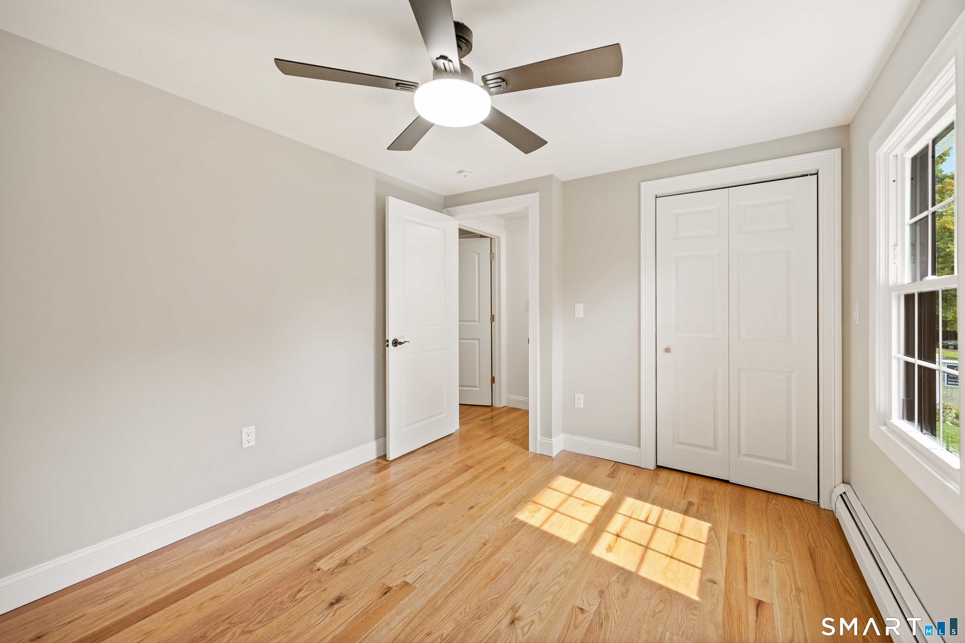 20 Hydelor Avenue photo 23