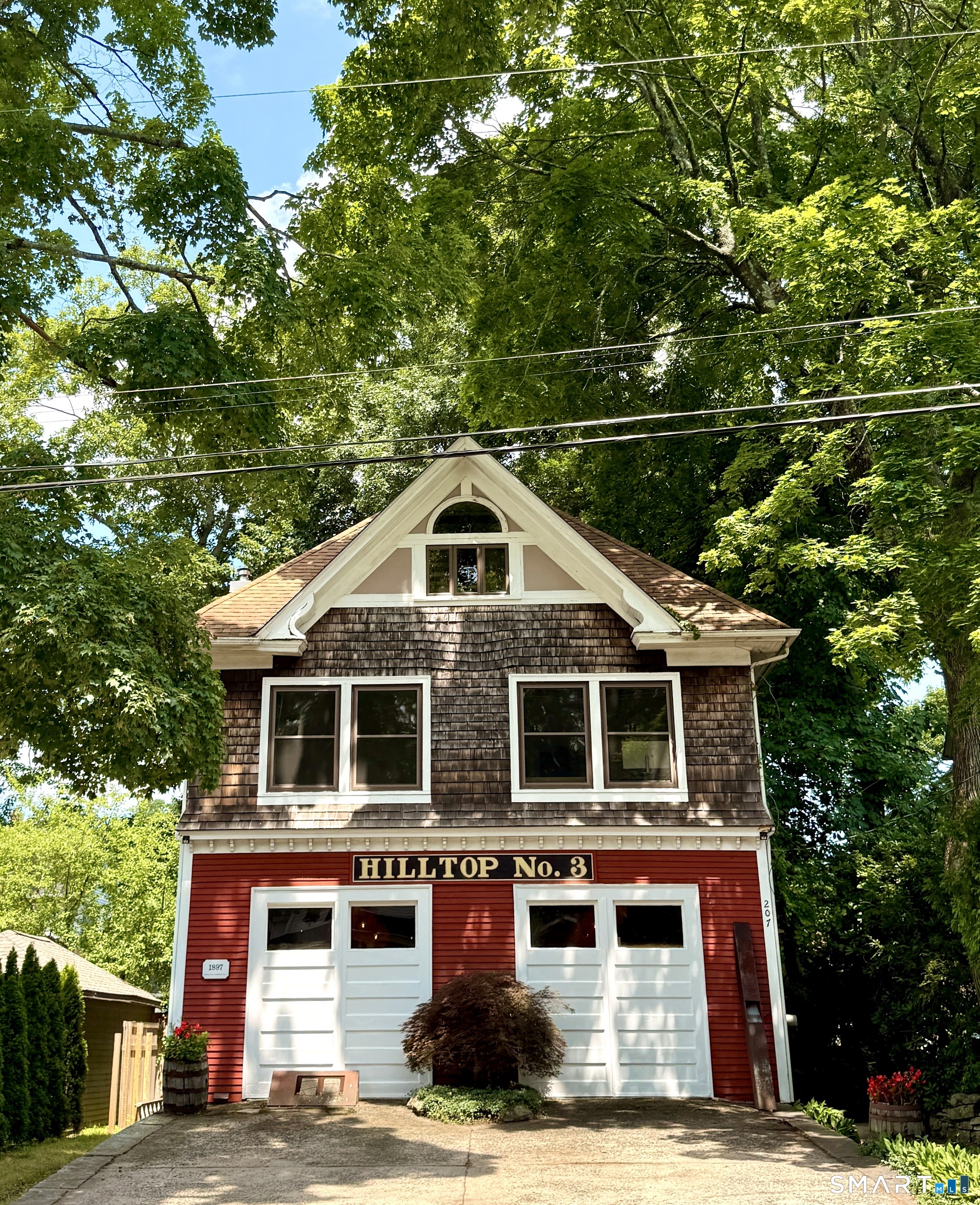 207 Summit Street