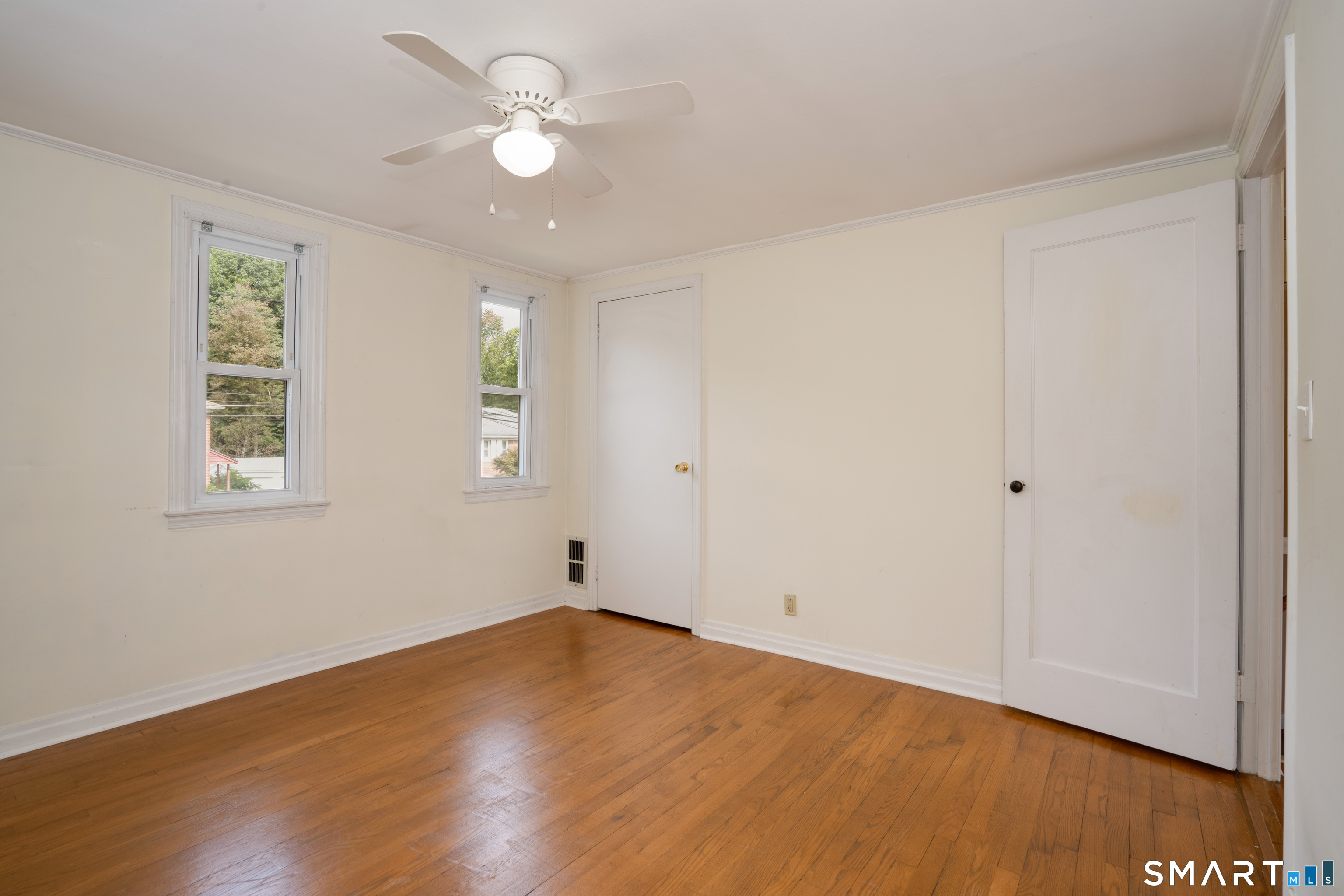 394 Mill Street photo 16
