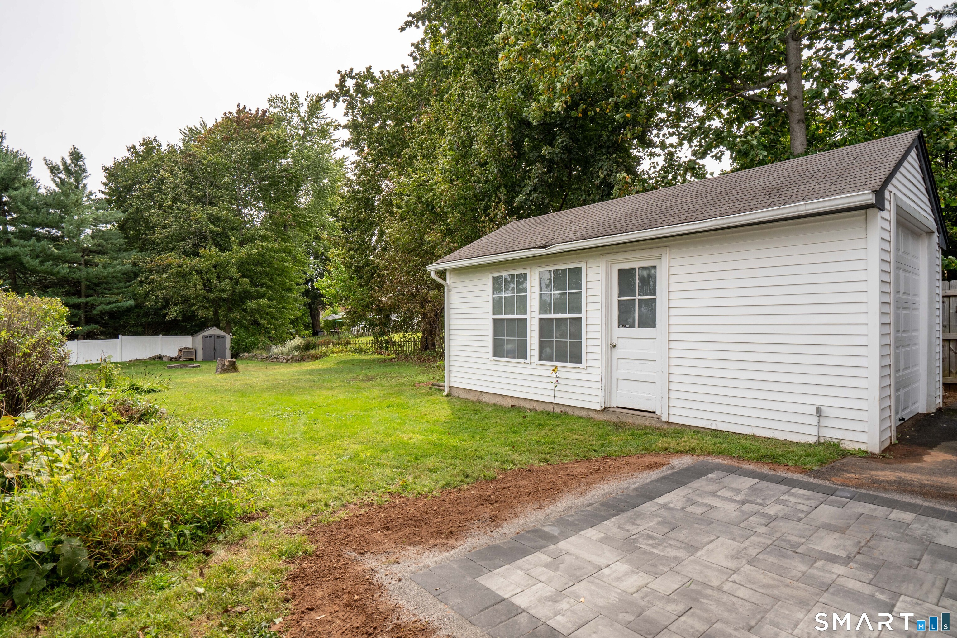 394 Mill Street photo 30