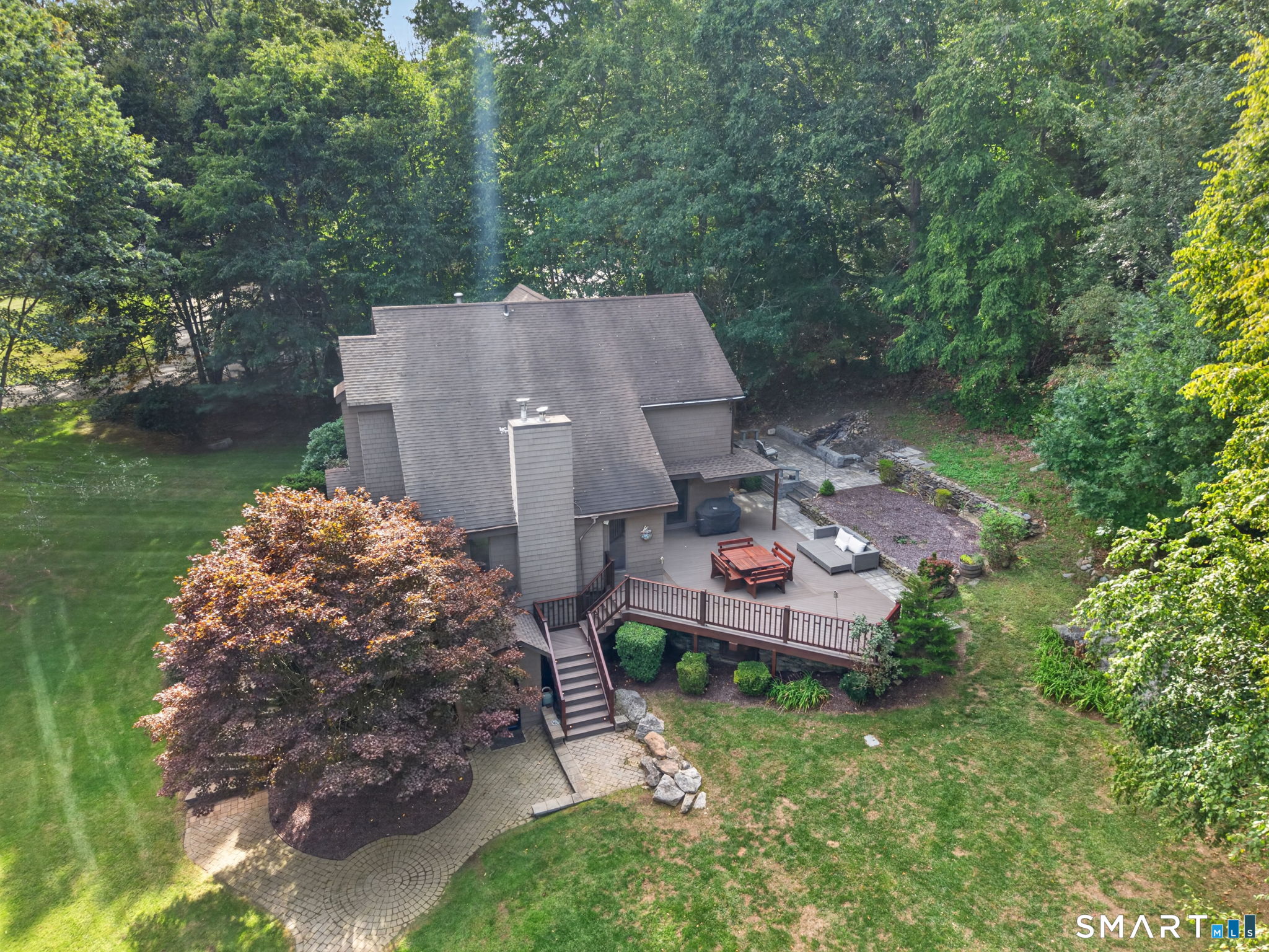 5 Connally Drive, Old Saybrook, CT 06475