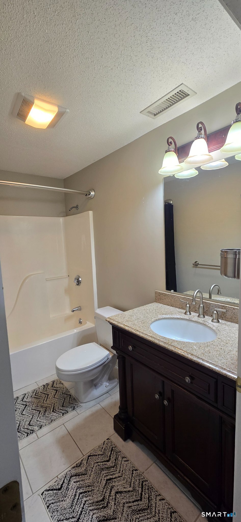 25 Wanda Lane, Middletown, CT 06457