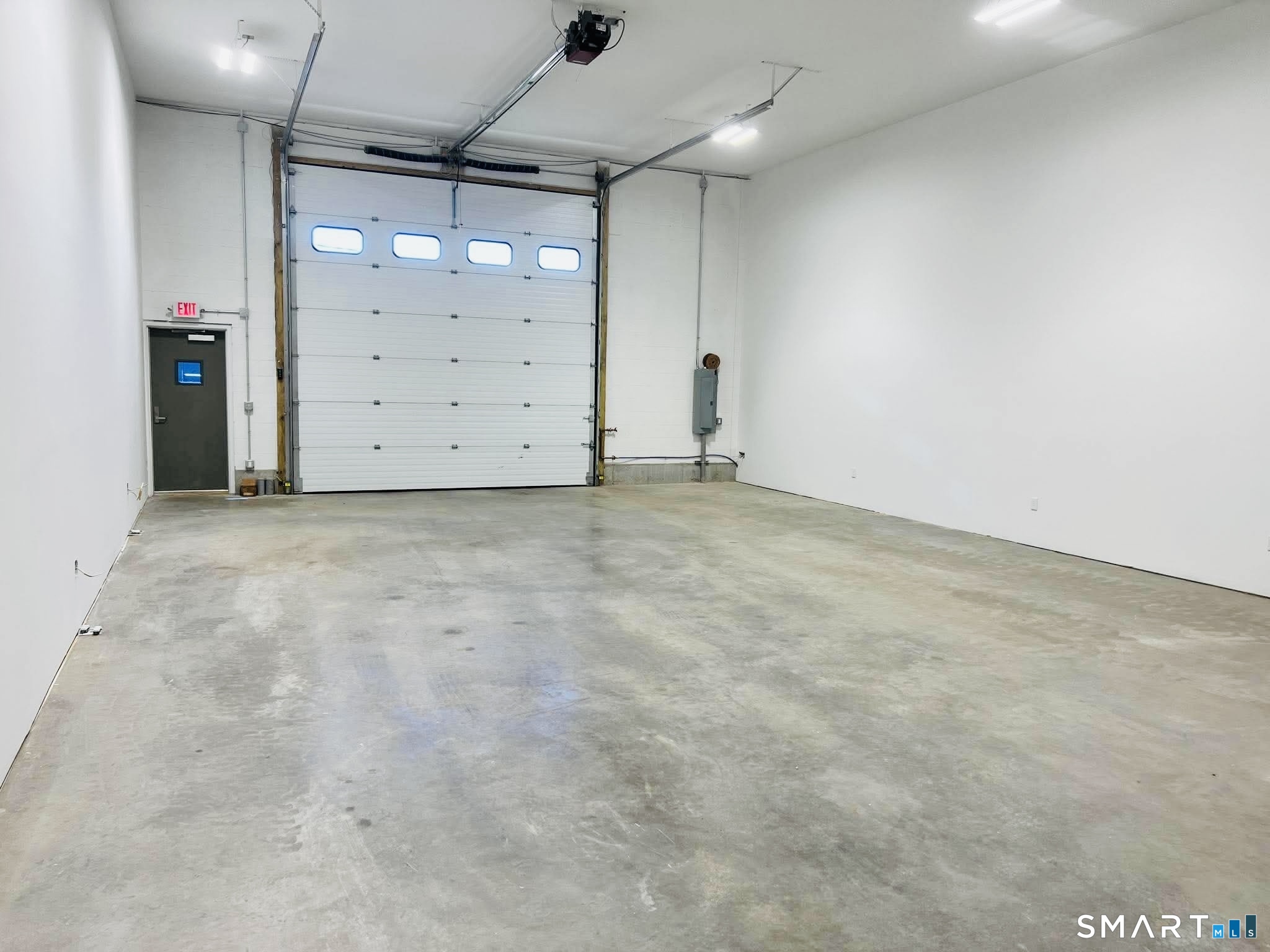 56 Derby Street Unit #B photo 2