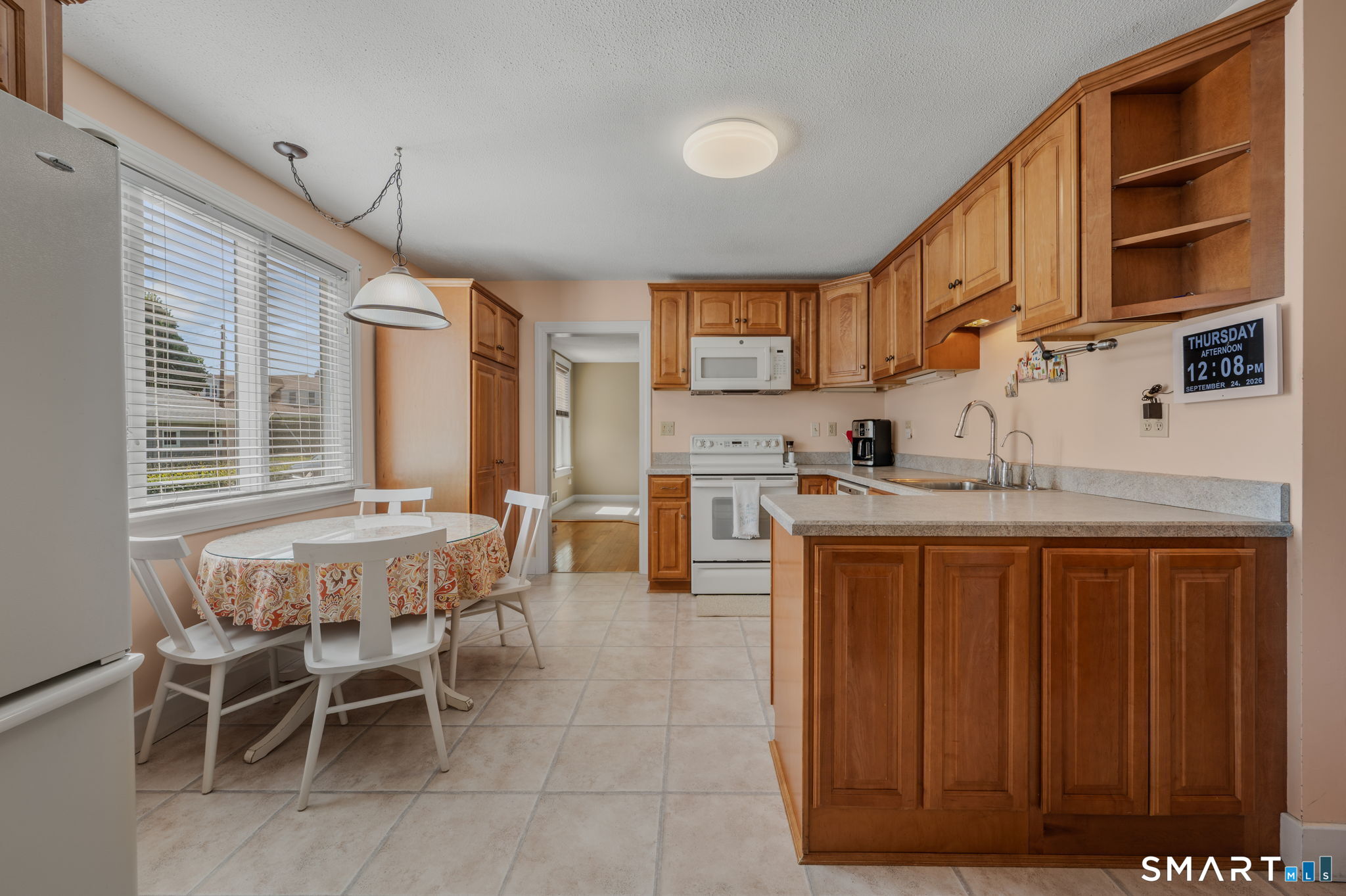 37 Gardner Avenue, New London, CT 06320