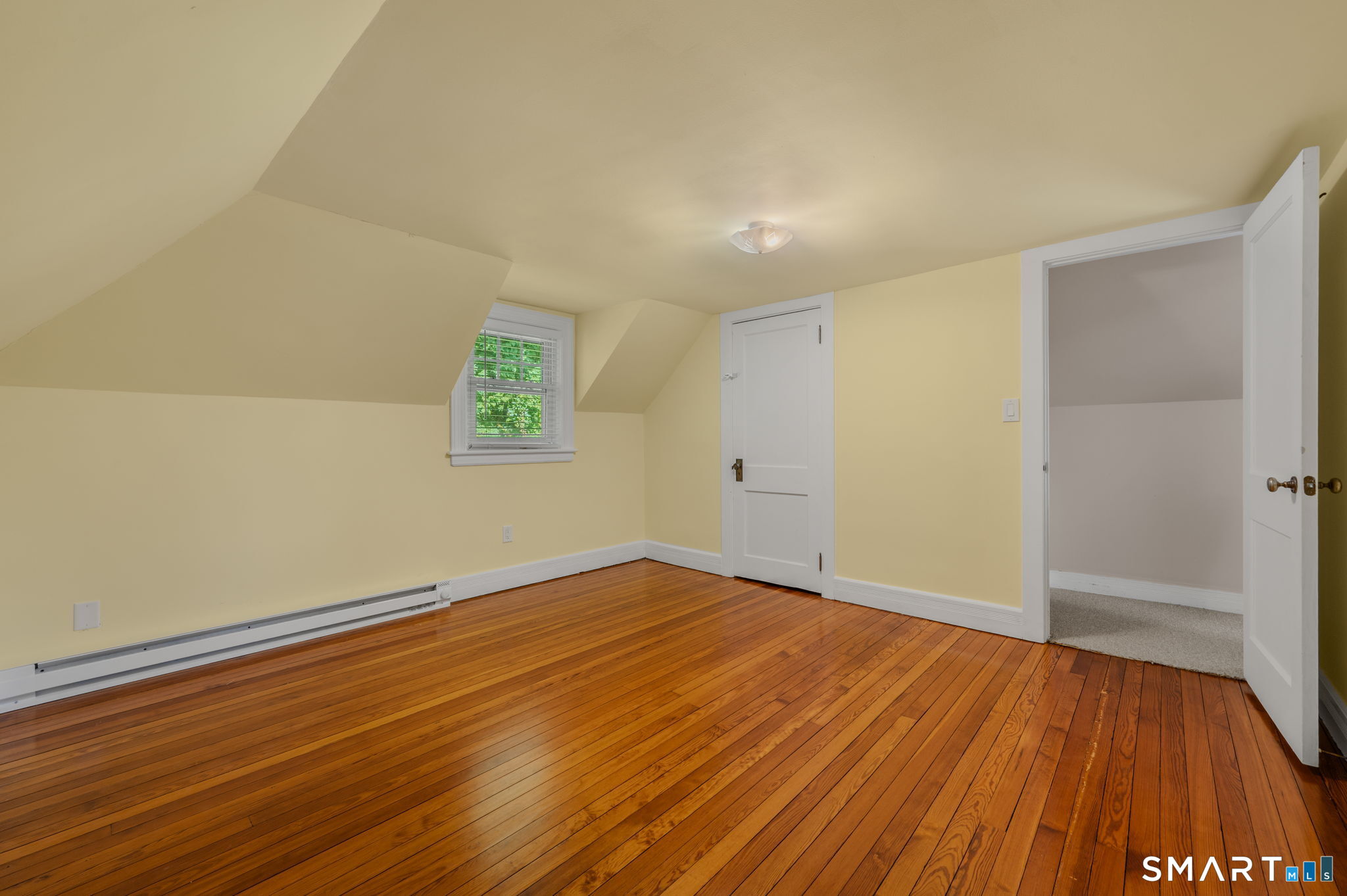 37 Gardner Avenue, New London, CT 06320