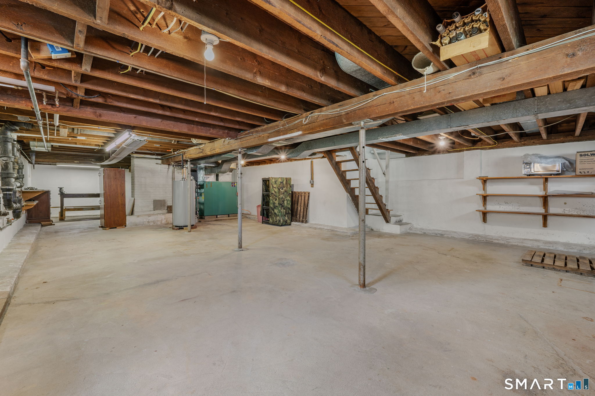37 Gardner Avenue, New London, CT 06320