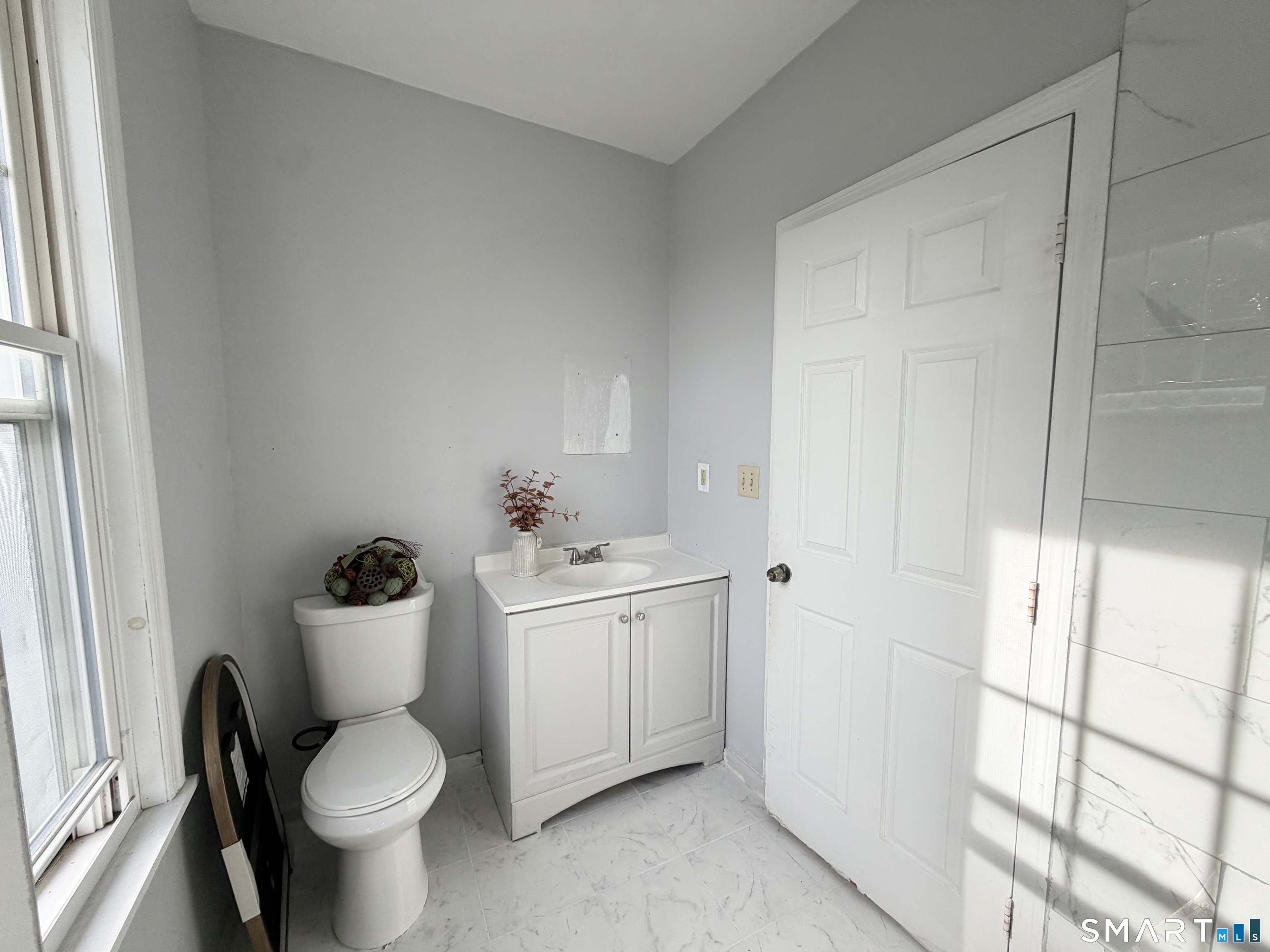 136 Washington Terrace photo 11