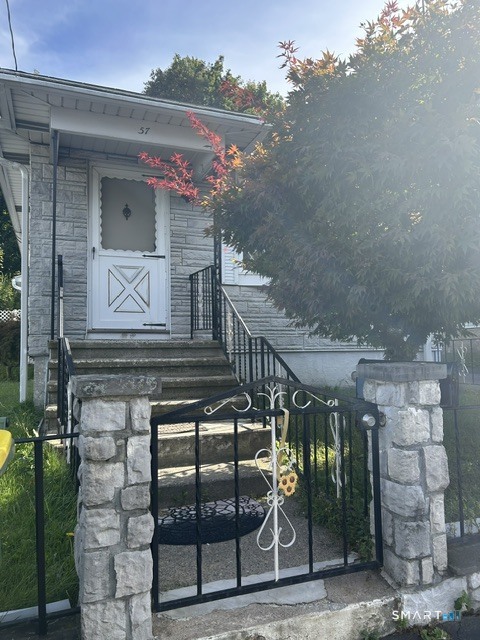 57 Avon Avenue photo 19