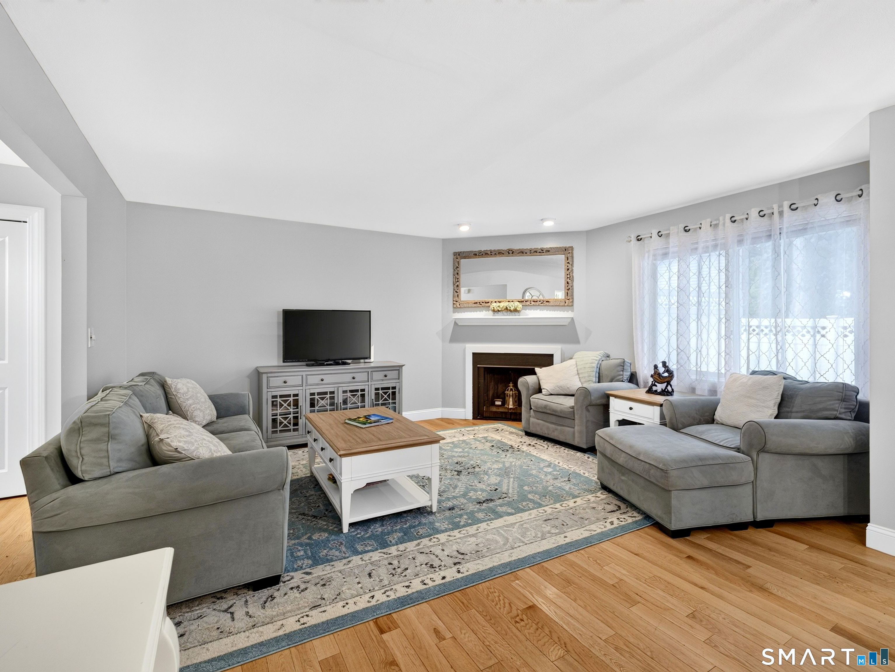 246 Greens Farm Road, #246, Branford, CT 06405