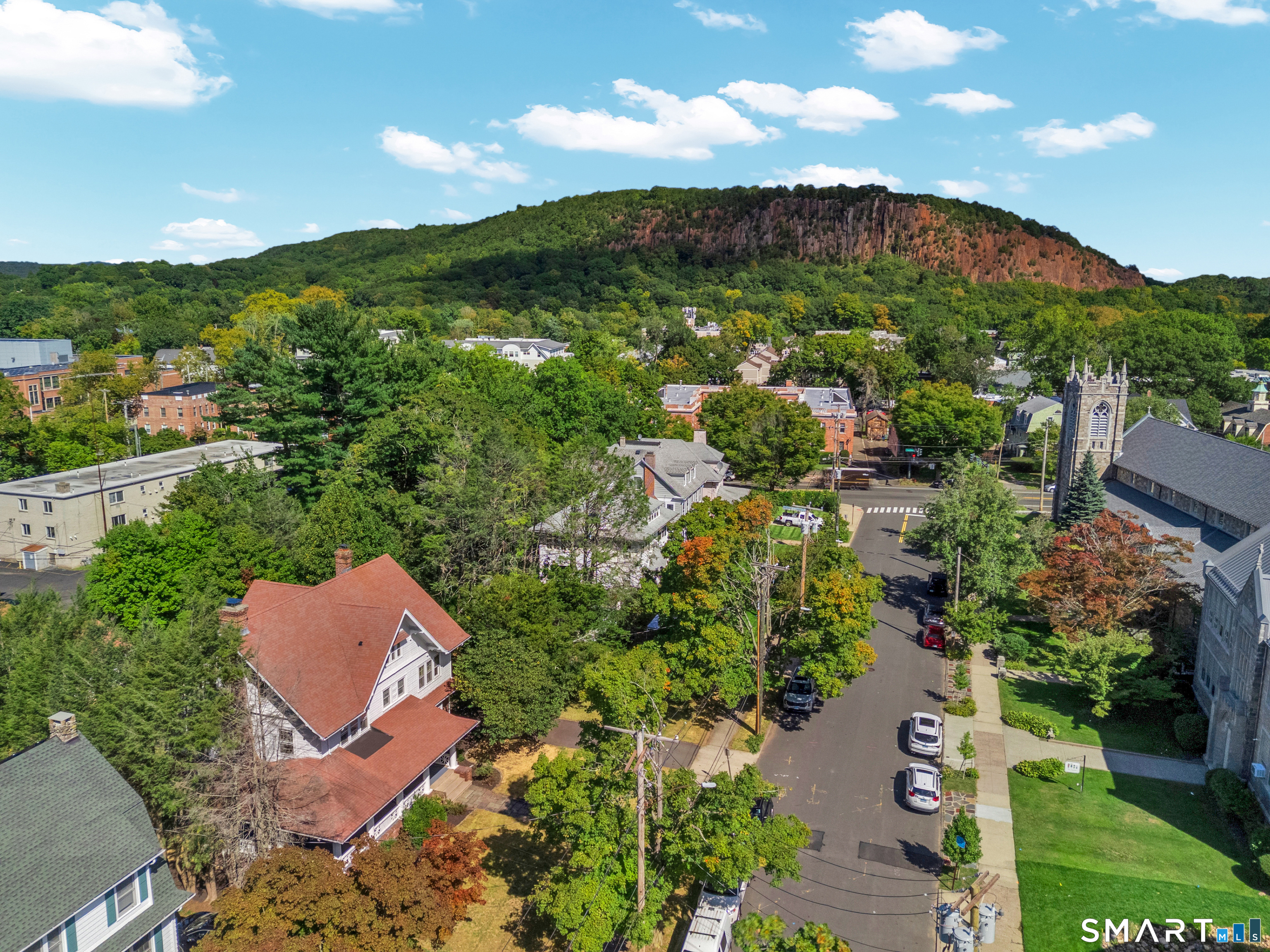 352 McKinley Avenue photo 35