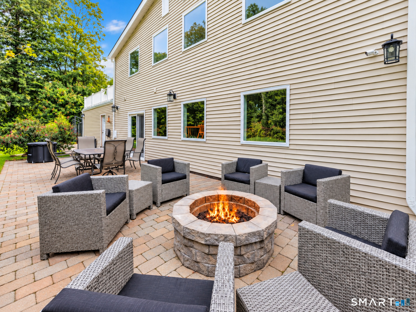 Stone firepit