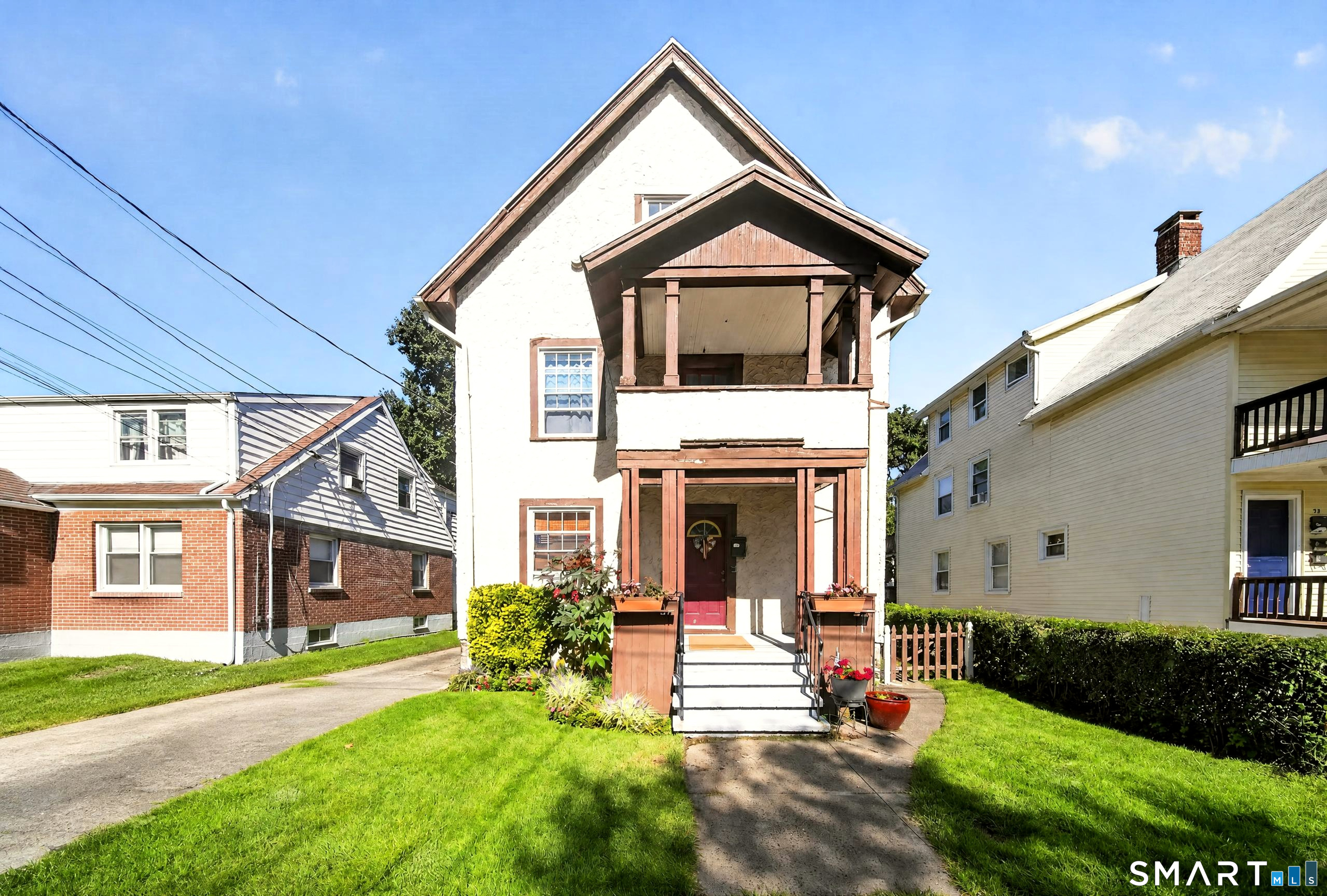 42-46 Hanford Avenue