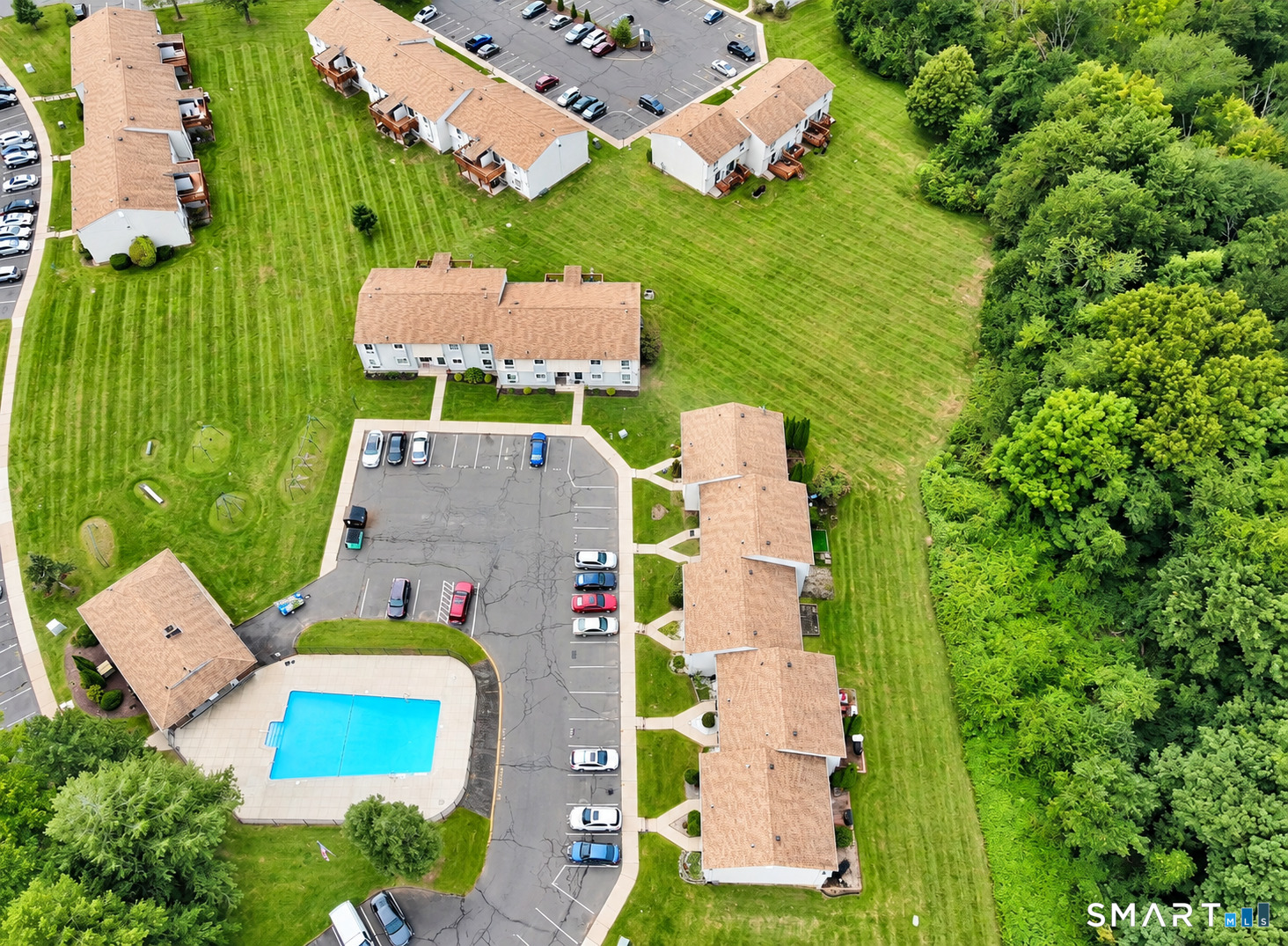 12 Carillon Drive Unit #B photo 3