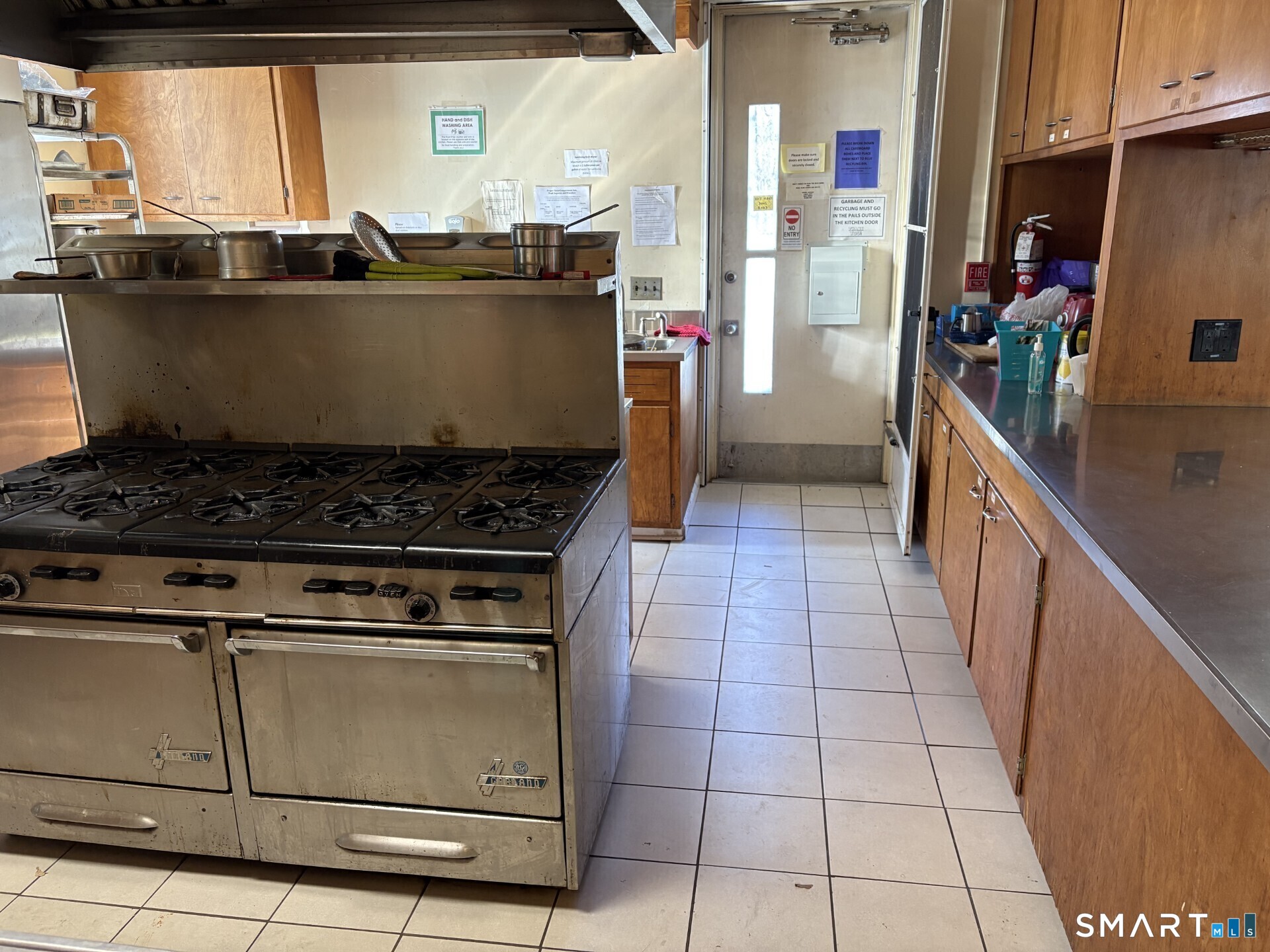 248 Broadway photo 13