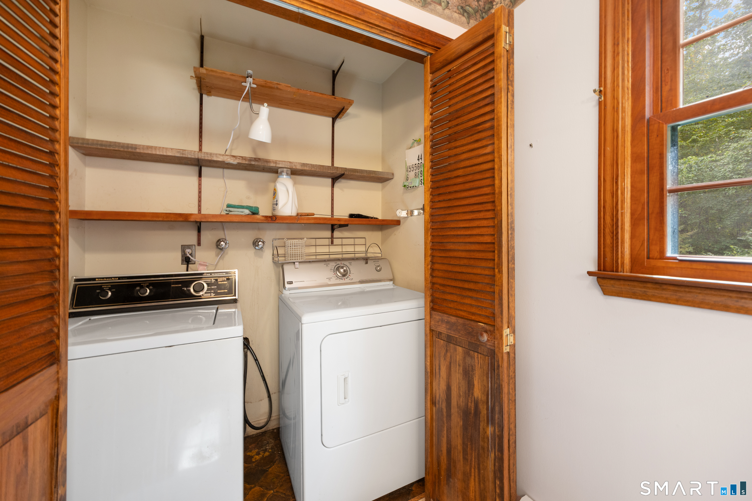 1321 Purchase Brook Road photo 10