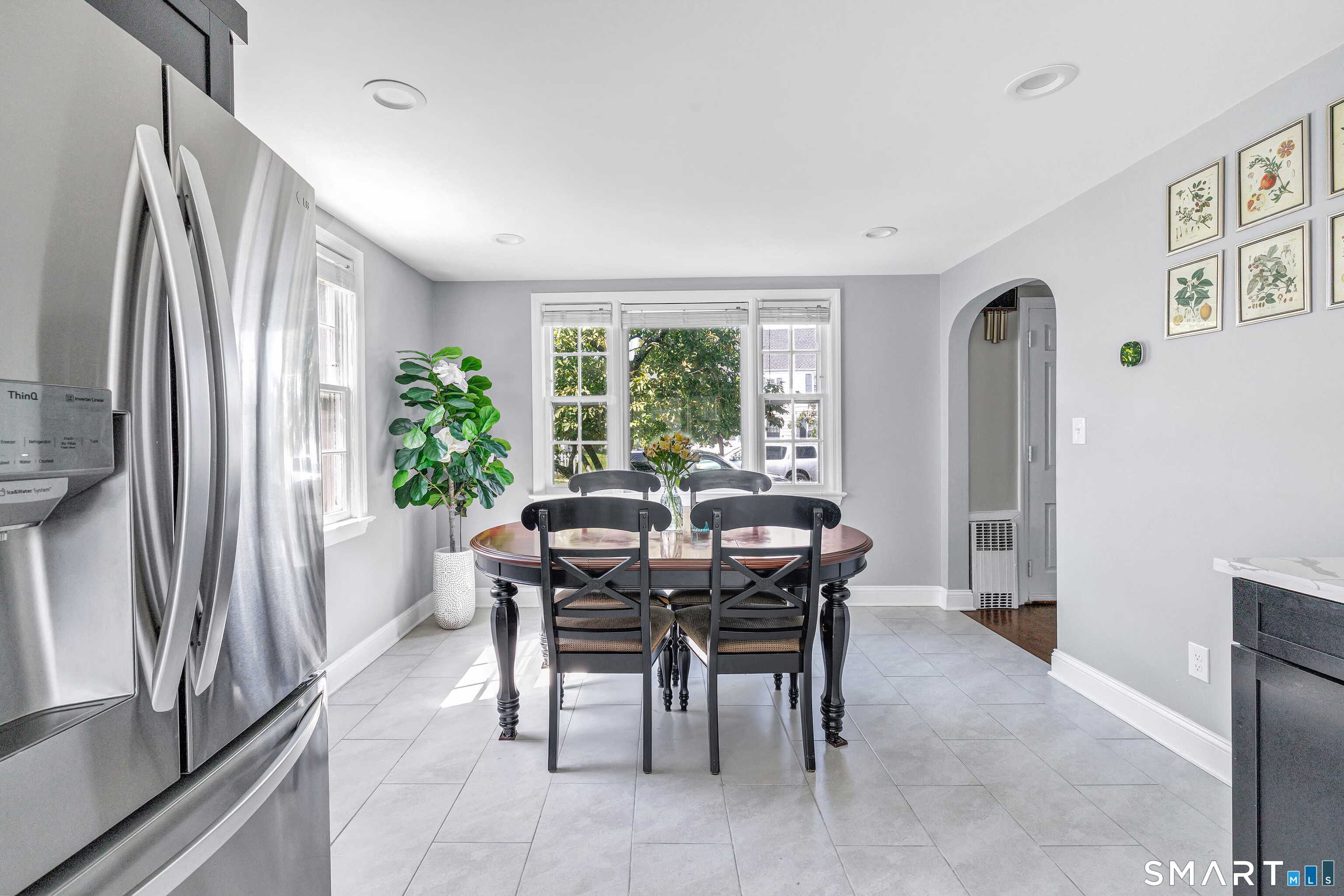 175 Eaton Street photo 11