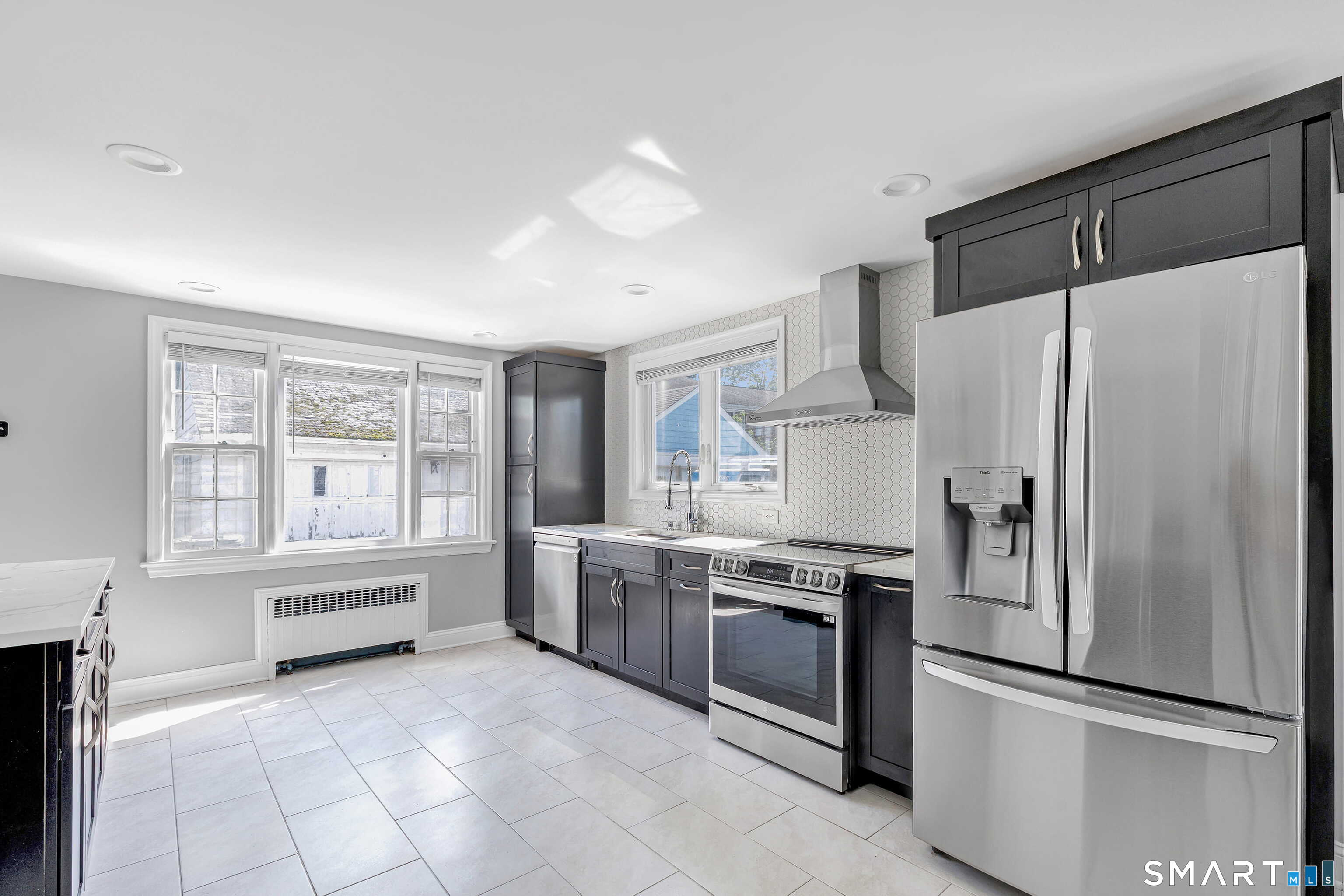 175 Eaton Street photo 13