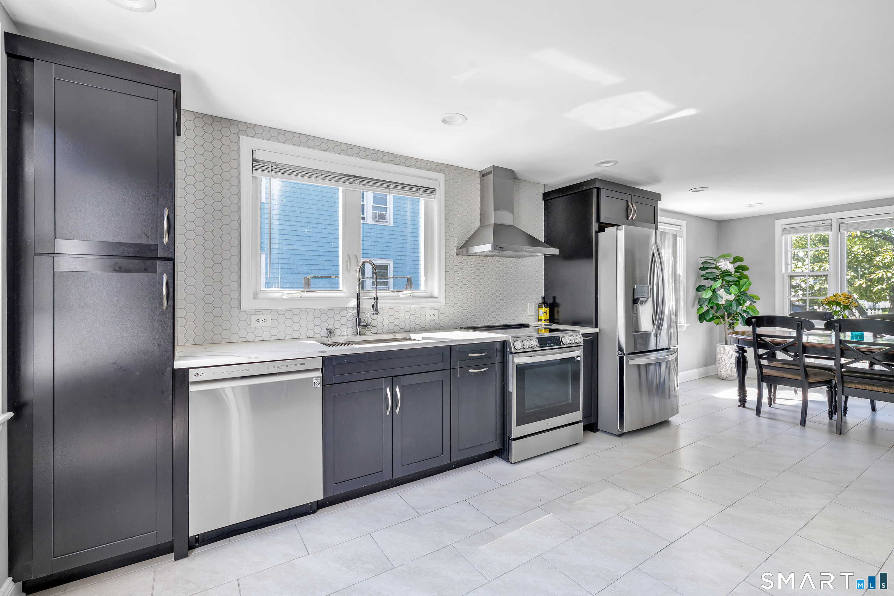 175 Eaton Street photo 15
