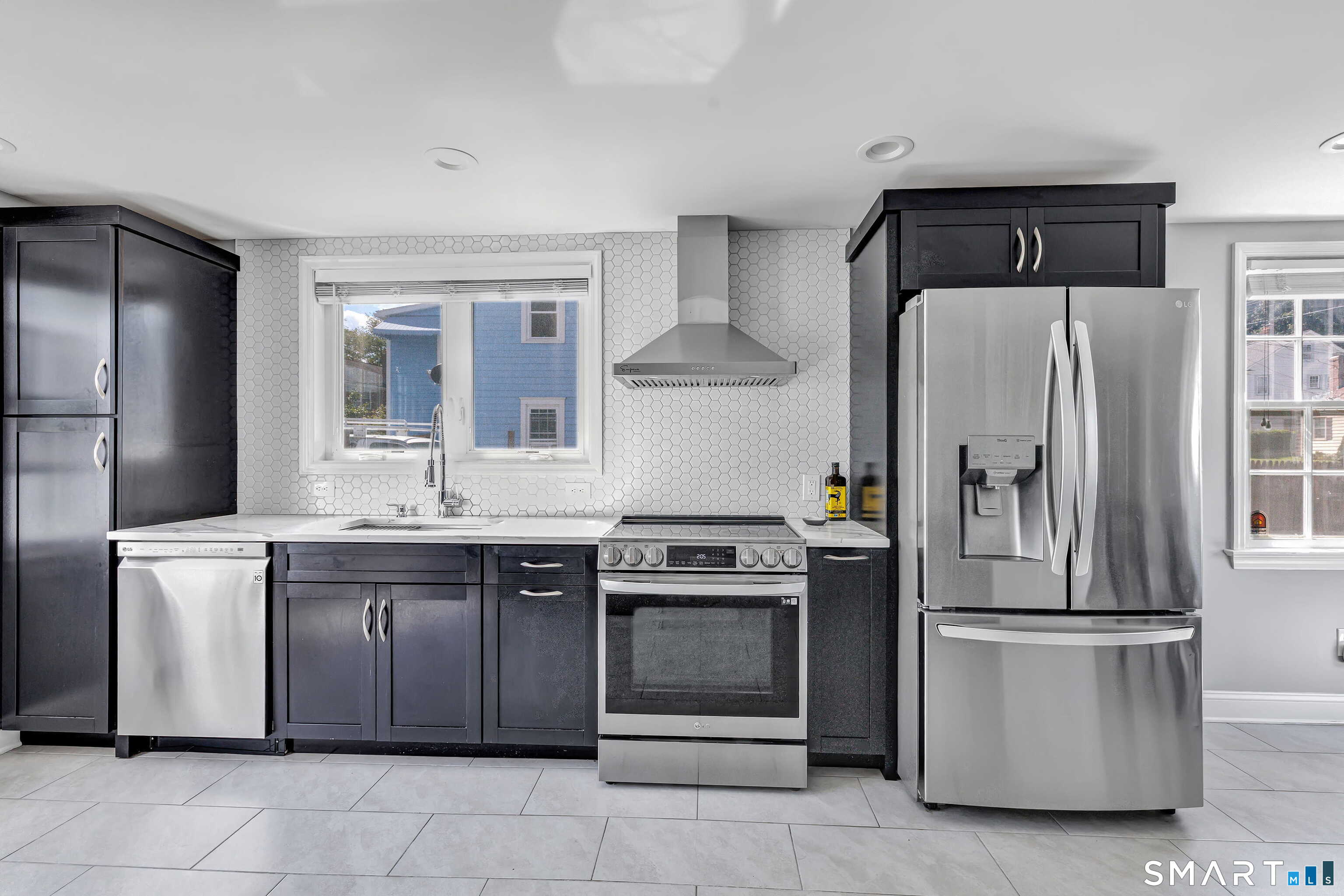 175 Eaton Street photo 14