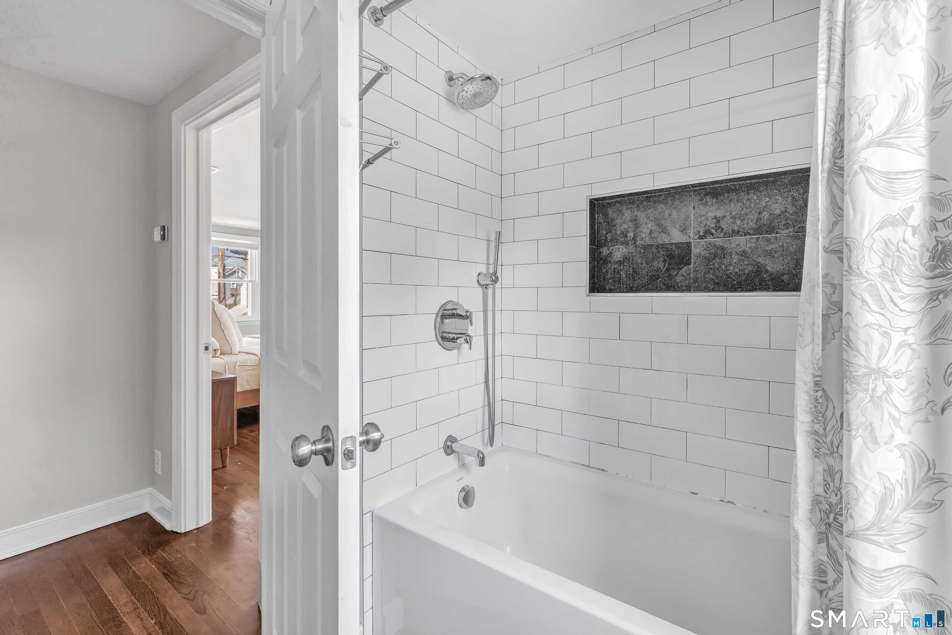 175 Eaton Street photo 29