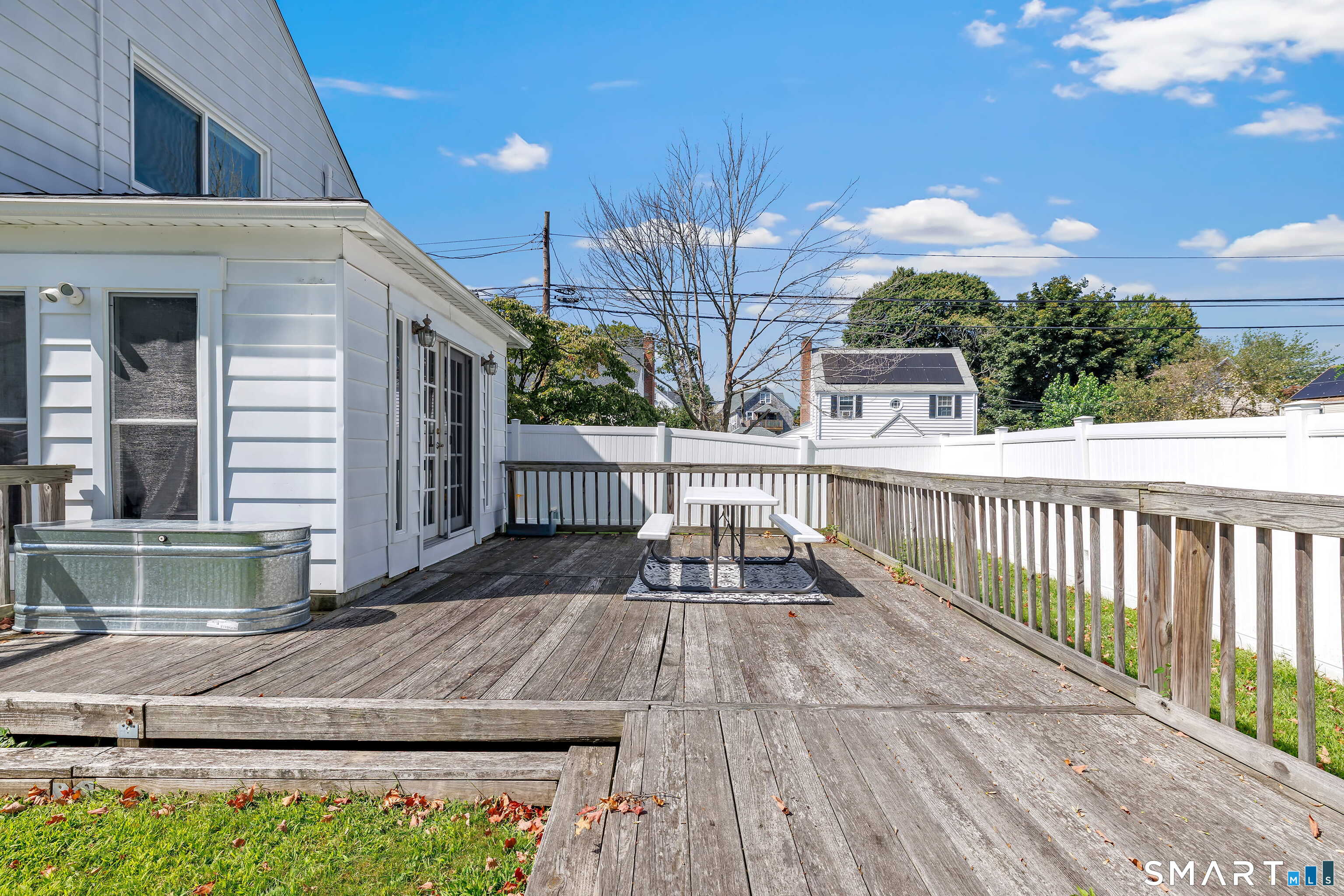 175 Eaton Street photo 32