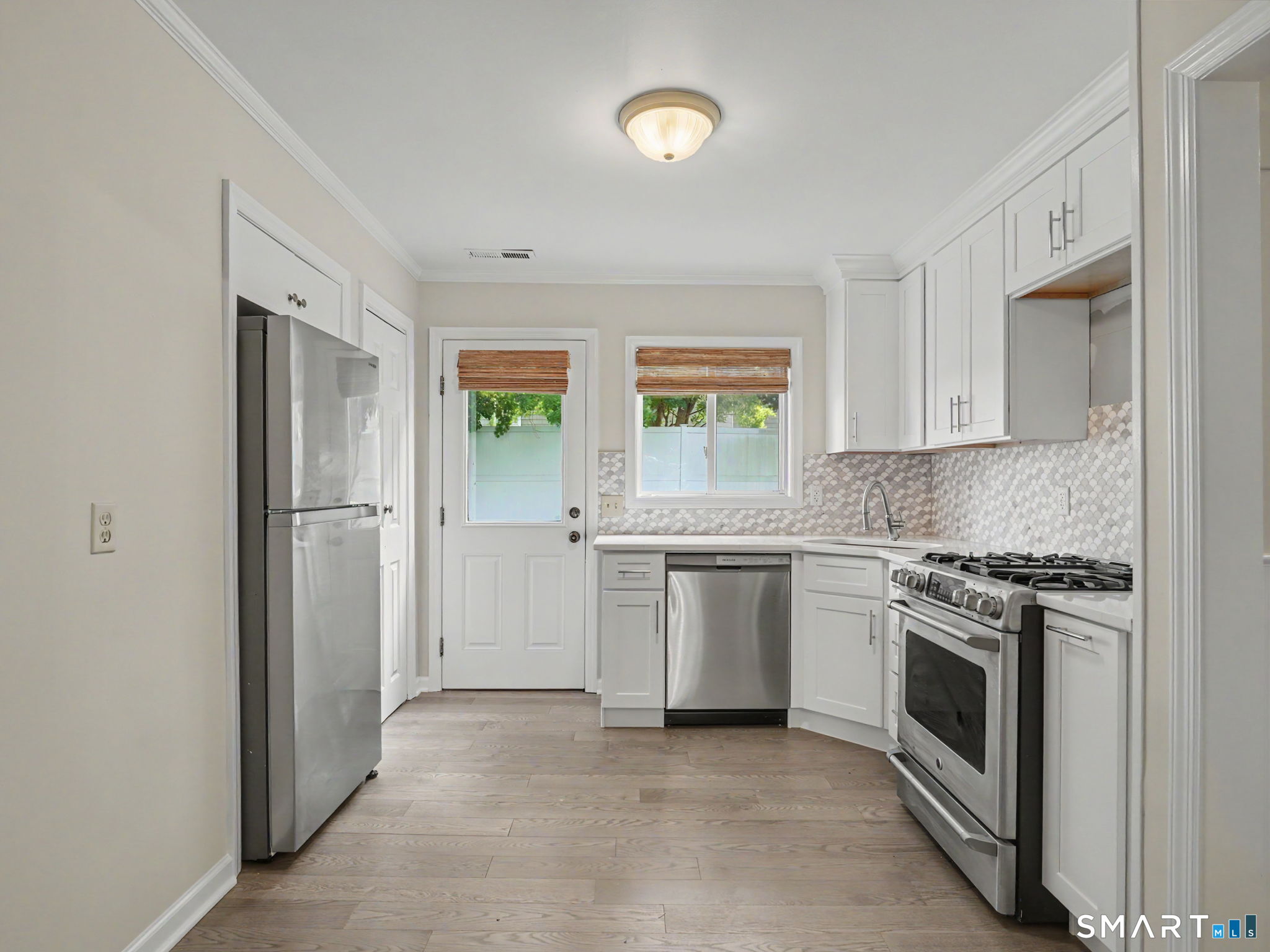 40 Tupper Drive photo 9