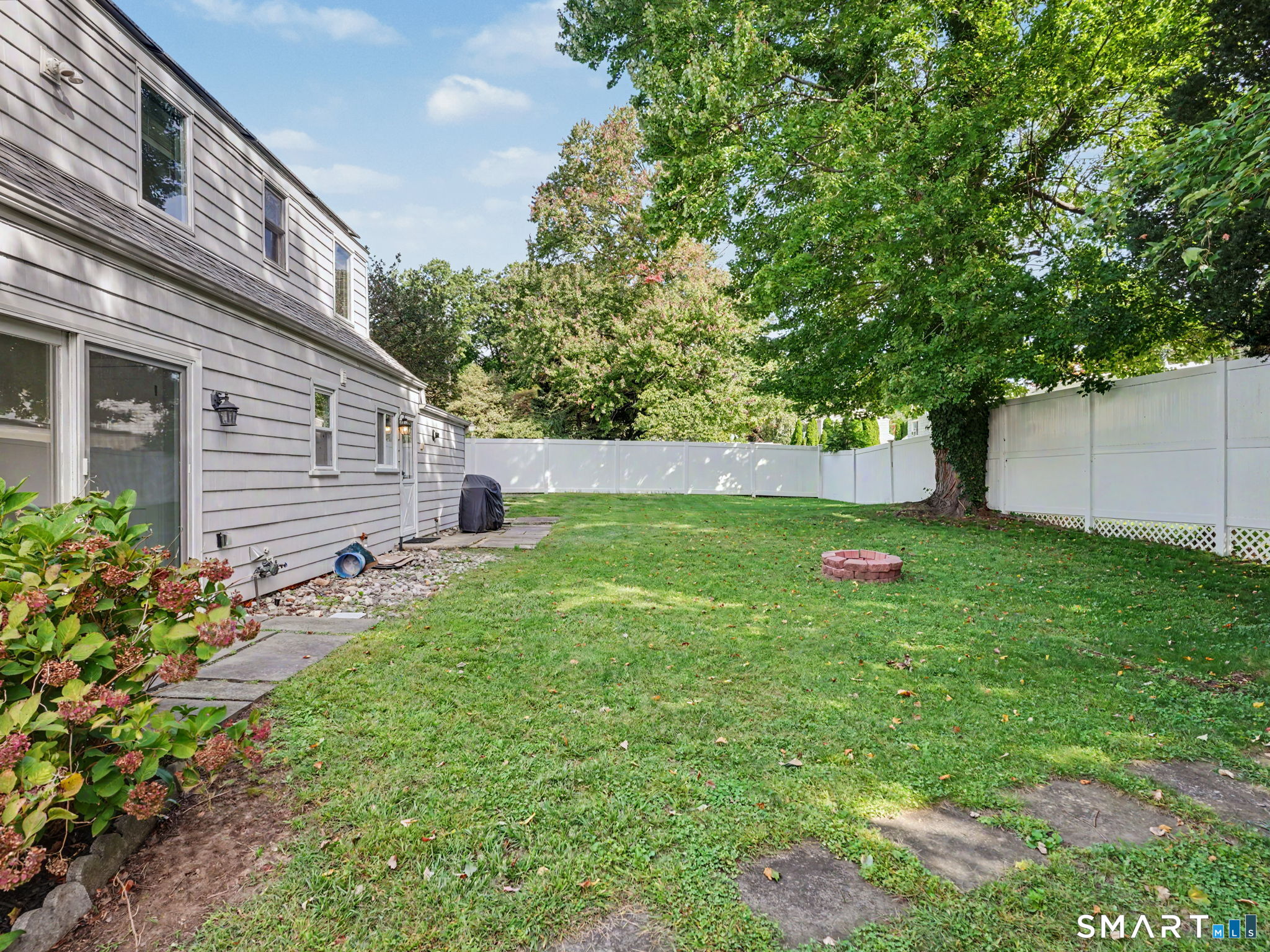 40 Tupper Drive photo 28