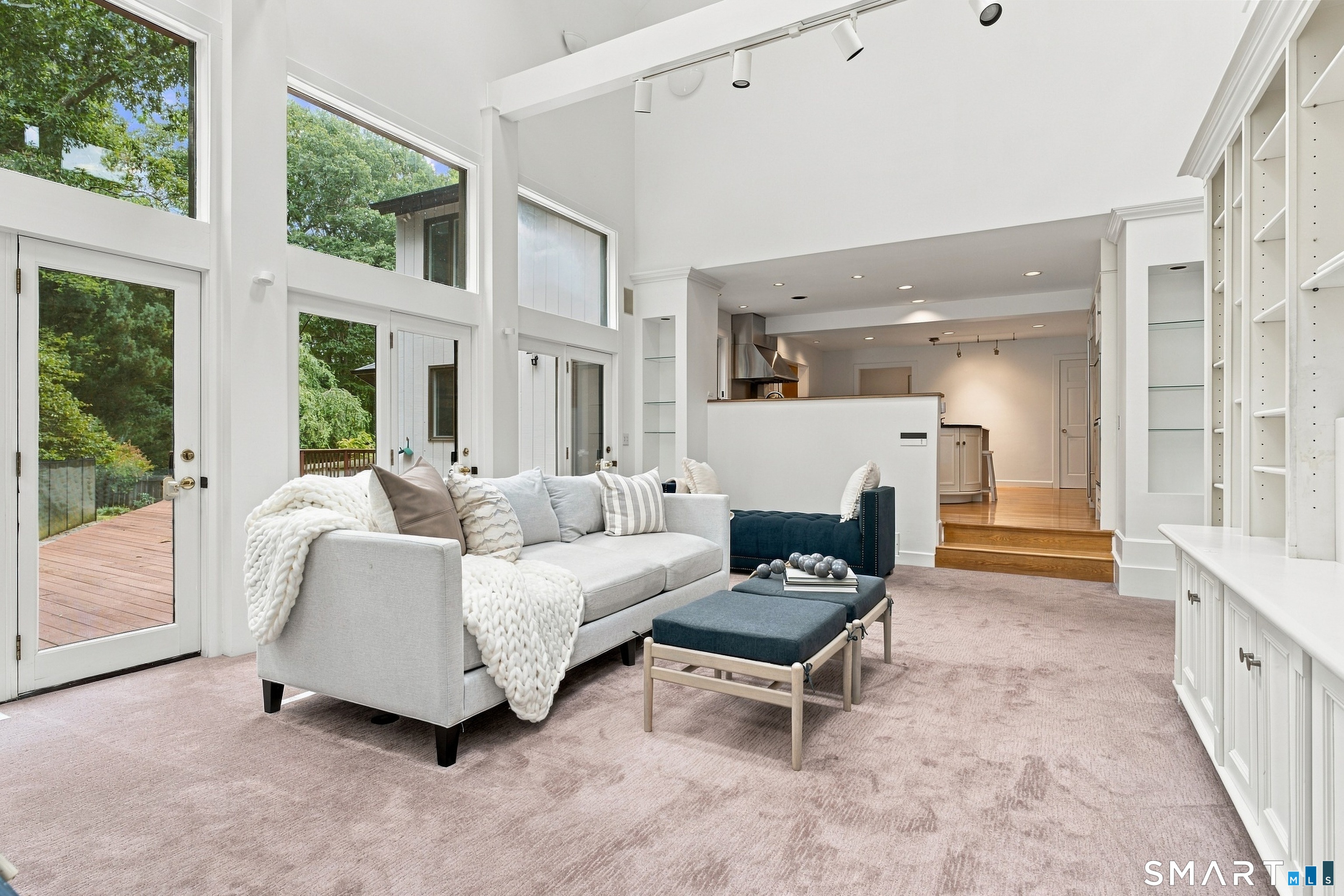 200 Deer Lane photo 12