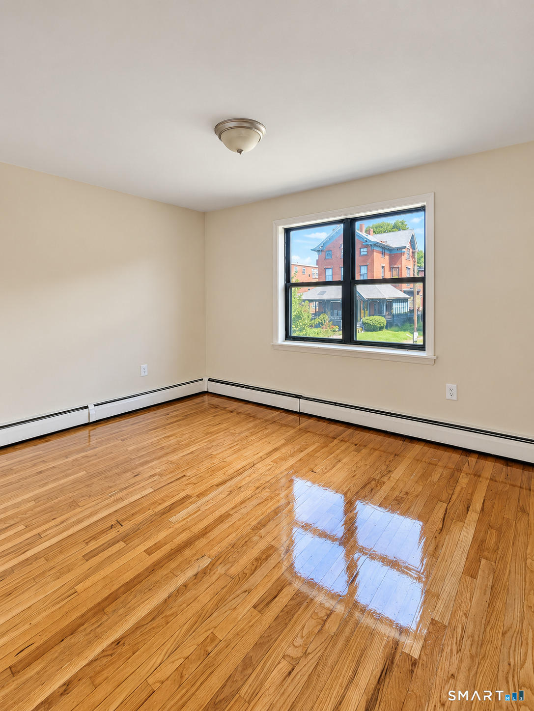241 Laurel Street Unit #B6 photo 7