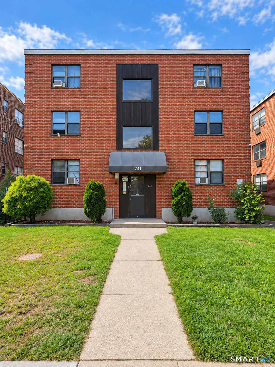 241 Laurel Street Unit #B6