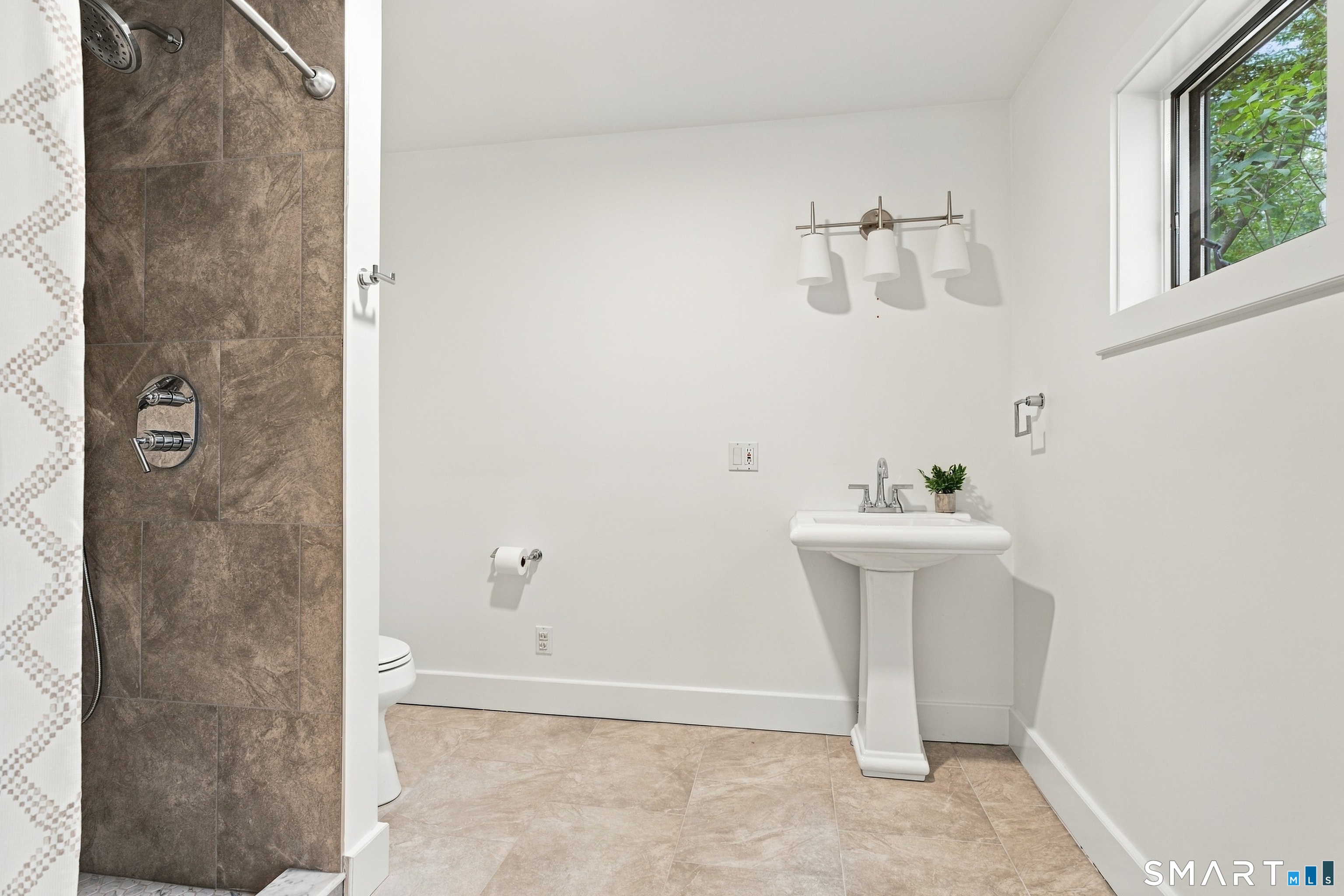 200 Deer Lane photo 14