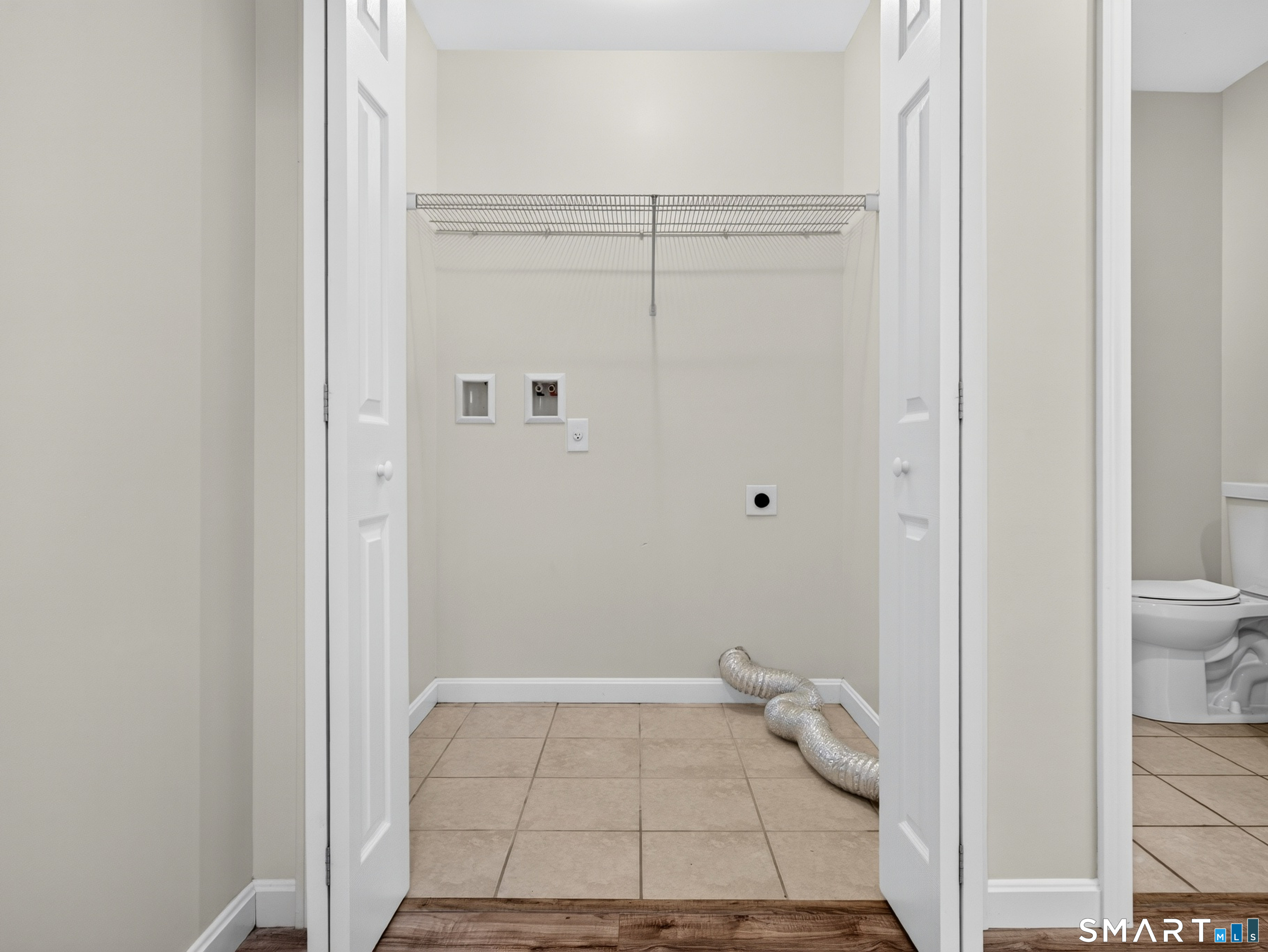 846-A Vauxhall St Extension, Waterford, CT 06385