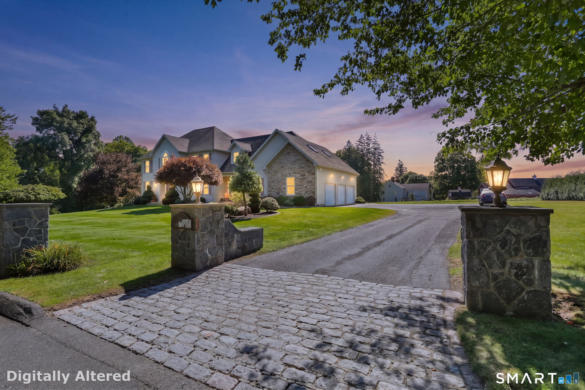 Photo 1 of Single family home for sale at 1 Jensen Farm Rd, Oxford, CT 06478 | MLS# 24209531 | Listing updated on 2026-10-07