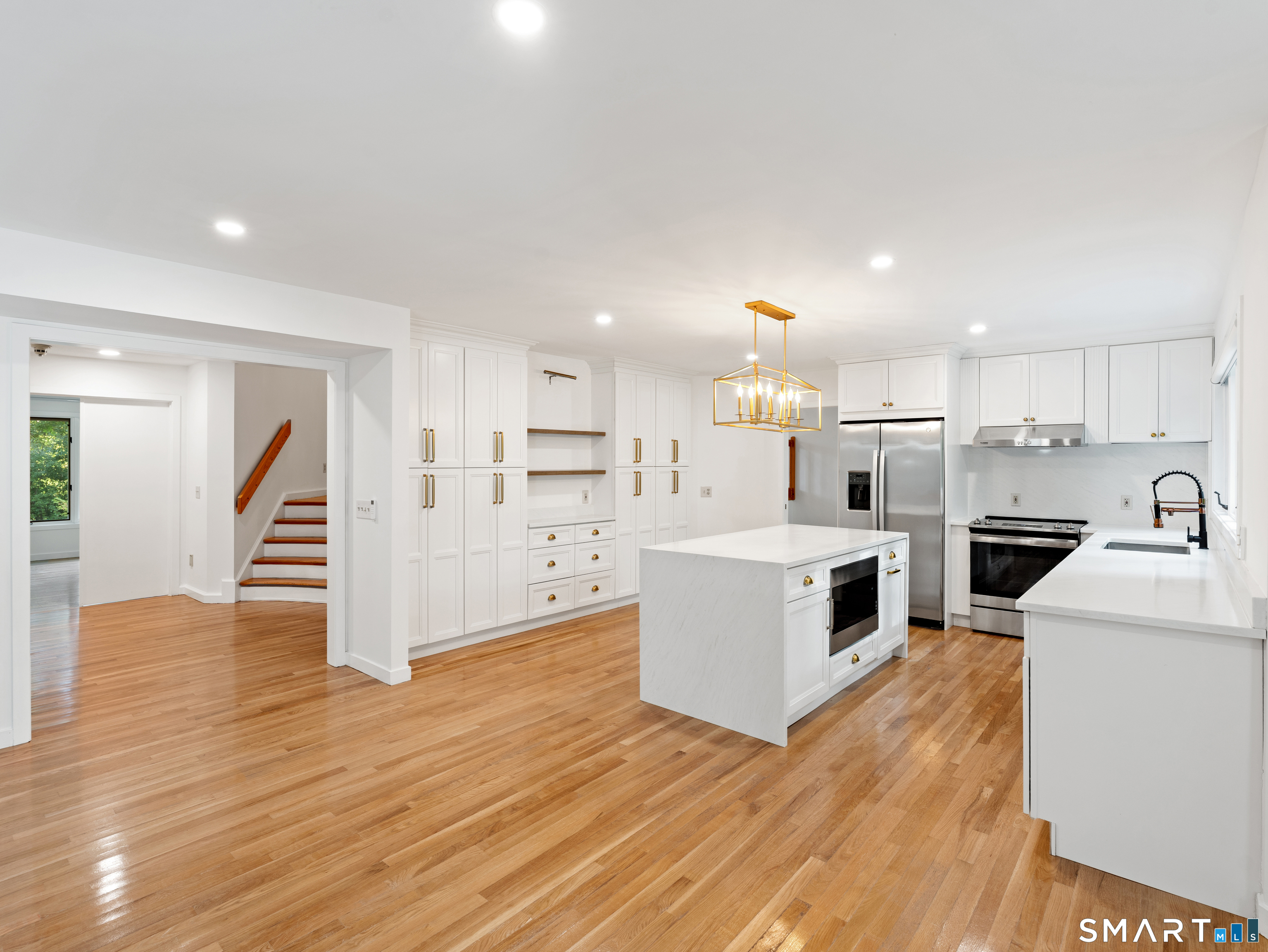 8 Sierra Way photo 6