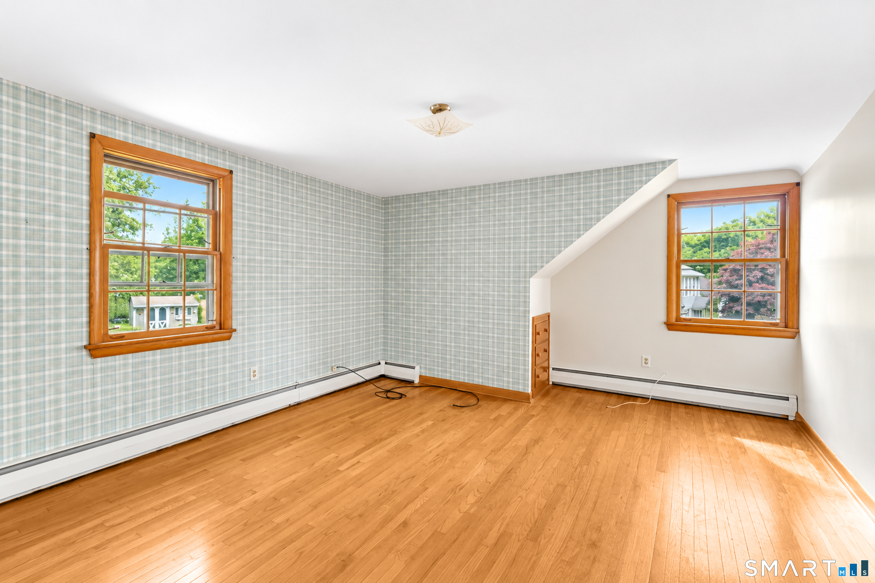 95 Lower Boulevard, New London, CT 06320
