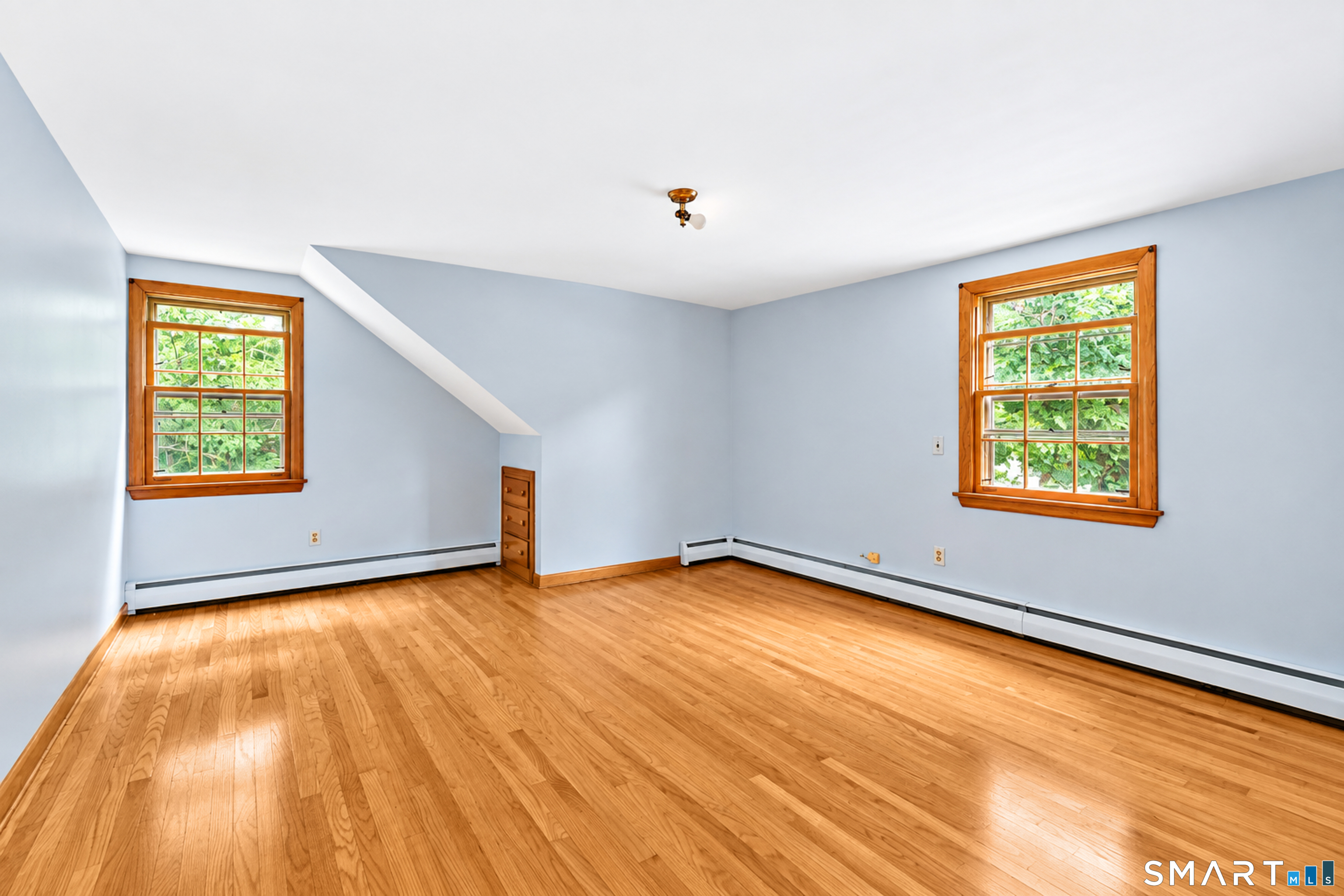 95 Lower Boulevard, New London, CT 06320