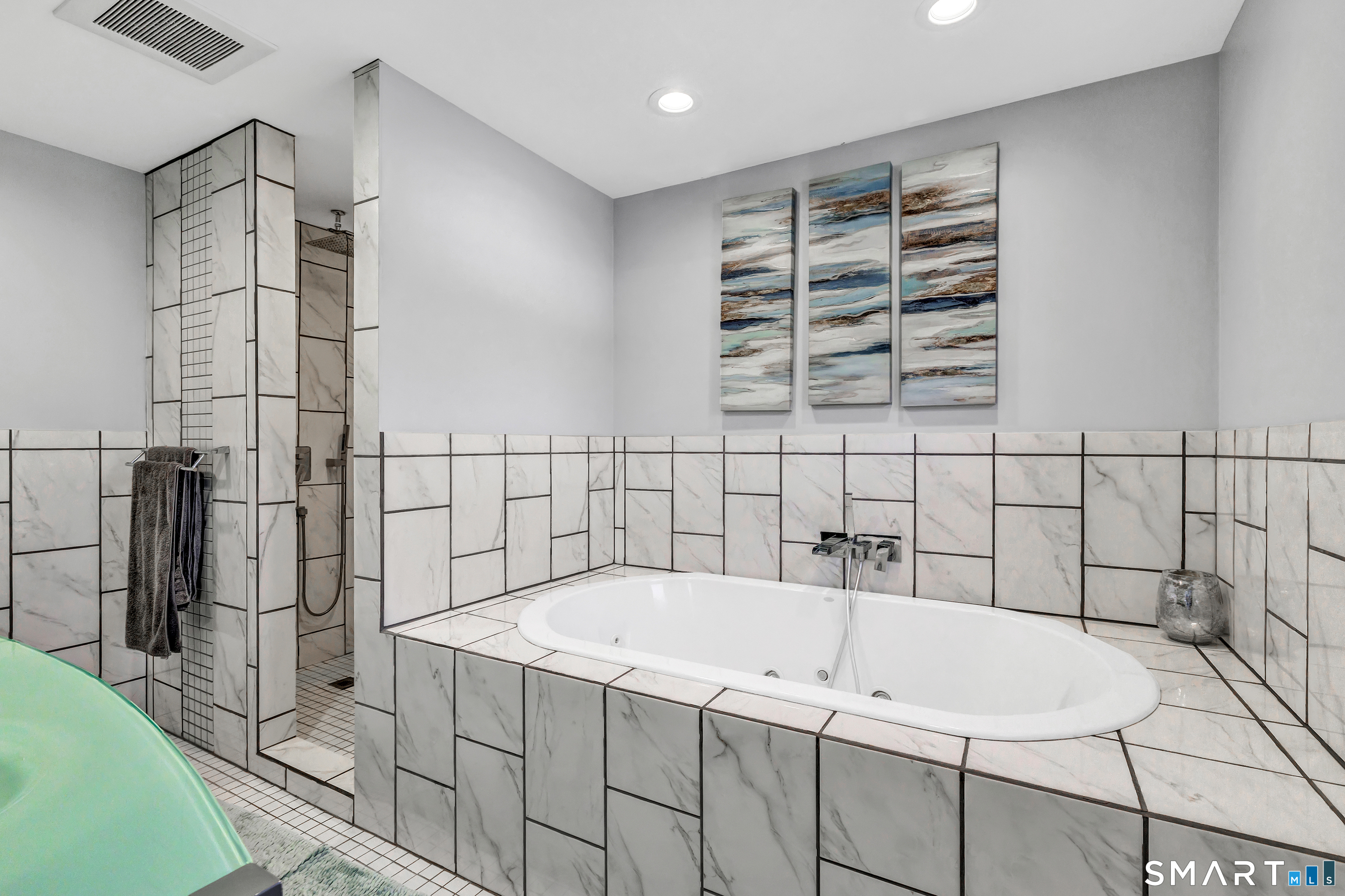 27 Old Quarry Road, Woodbridge, CT 06525