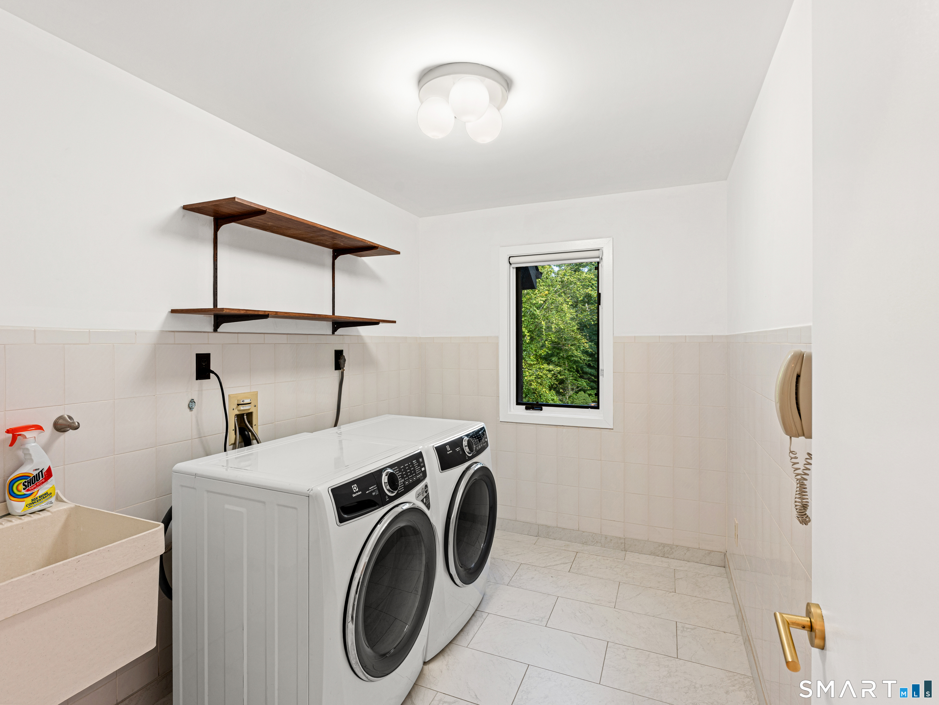 8 Sierra Way photo 12