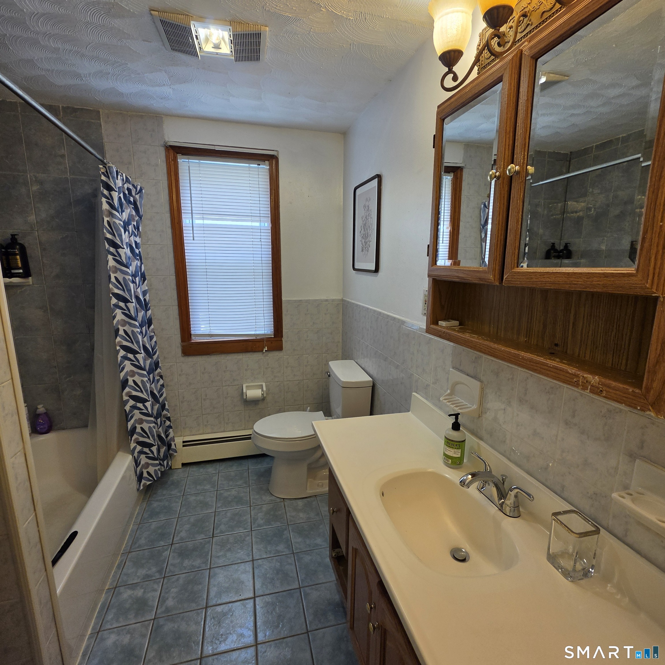 664 West Main Street Unit #1 photo 4