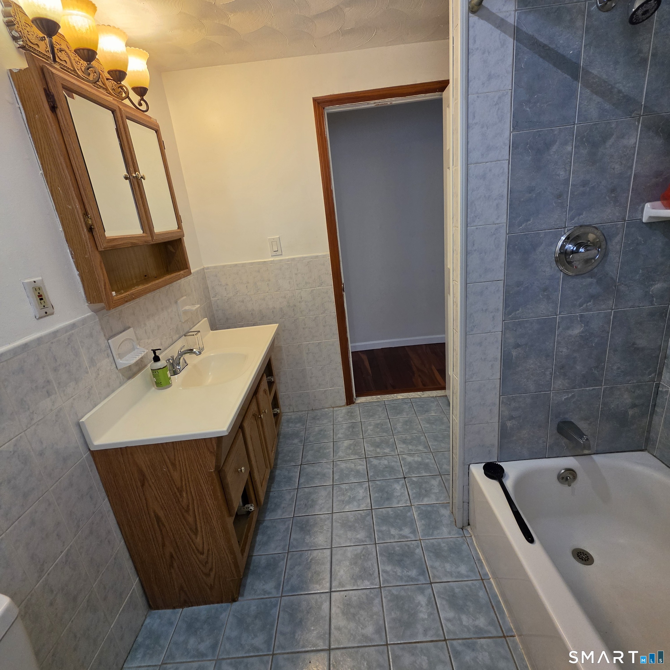 664 West Main Street Unit #1 photo 5