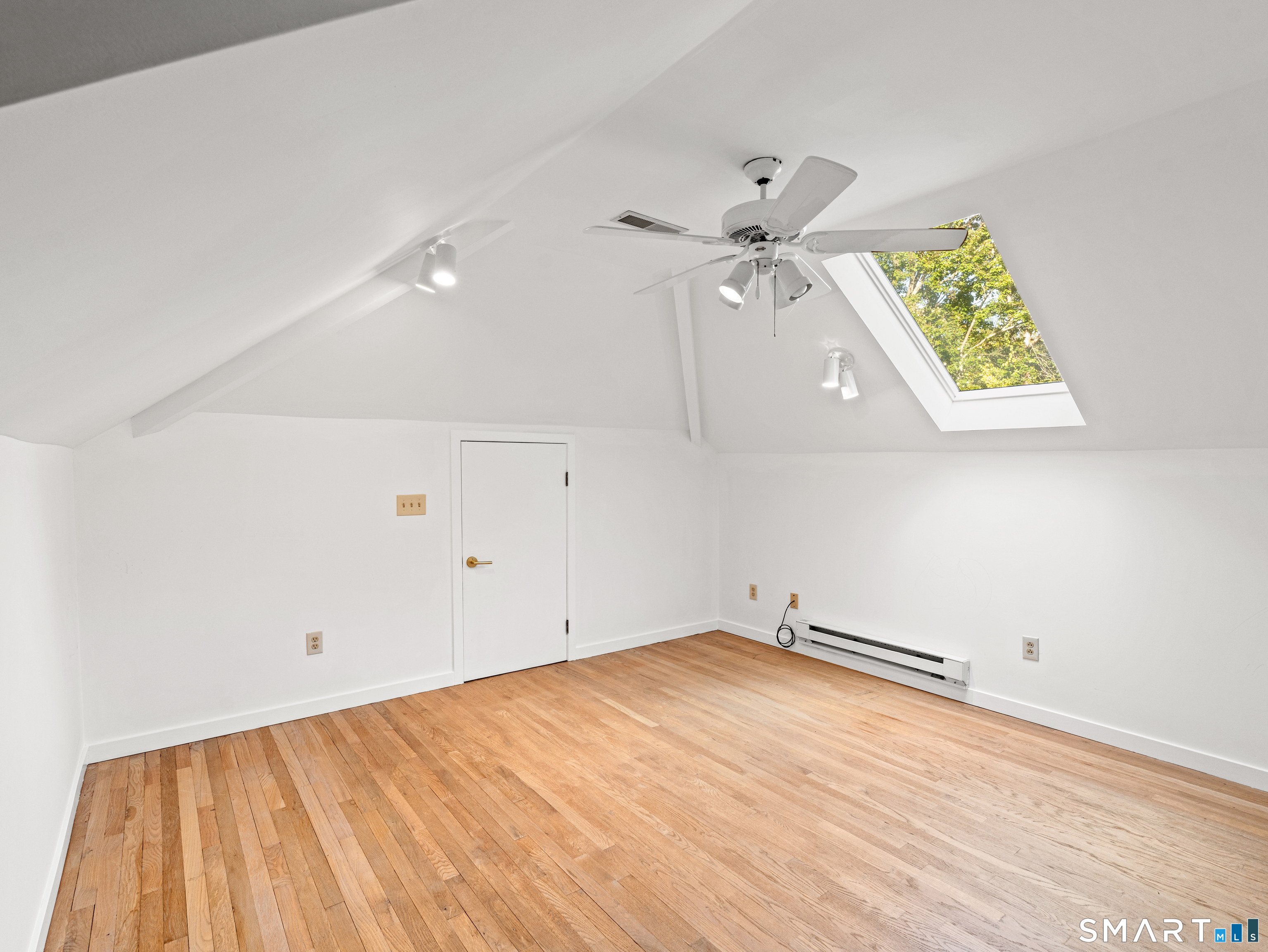 8 Sierra Way photo 16