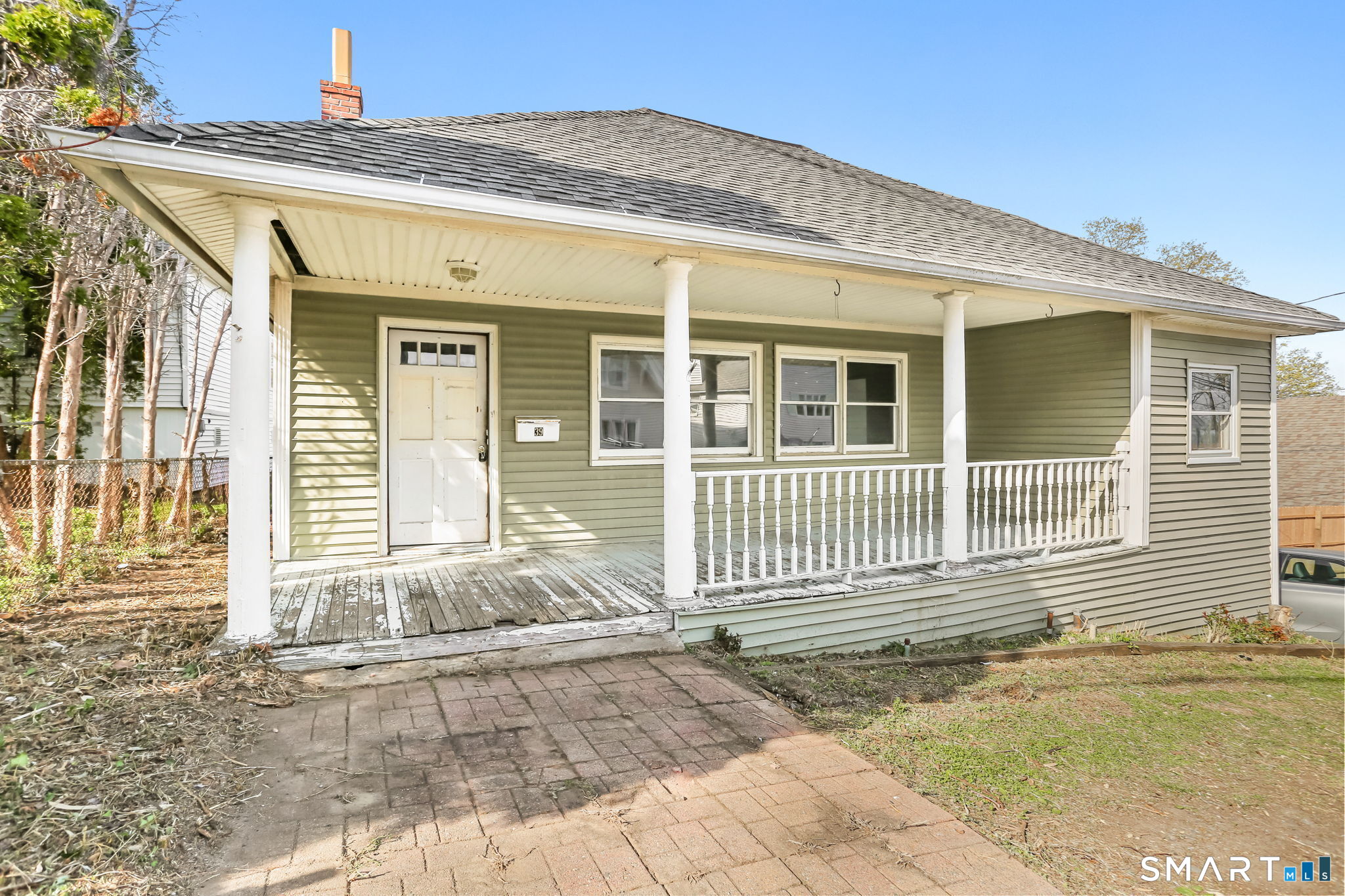 39 Soundview Avenue