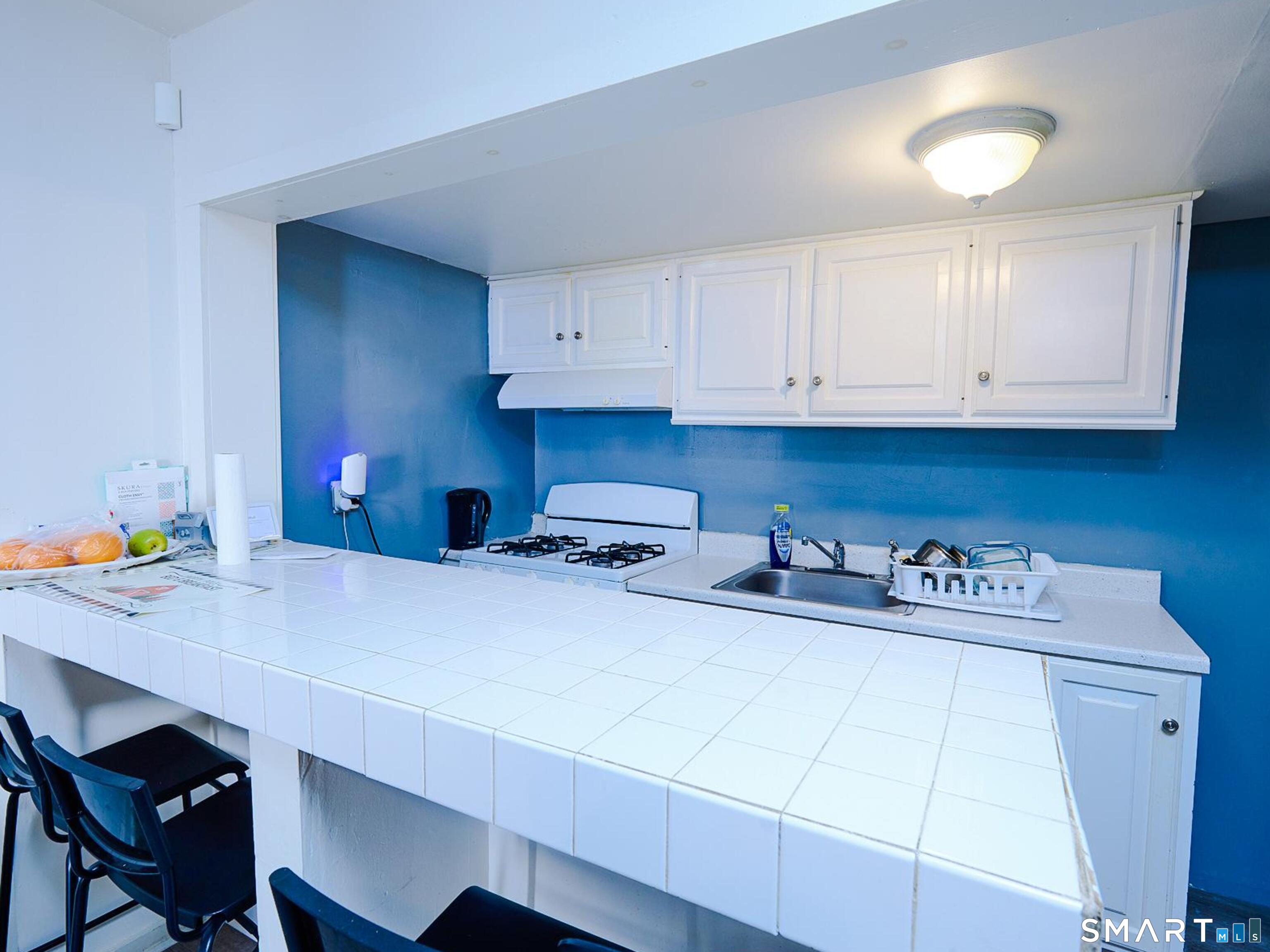 60 Olive Street photo 13
