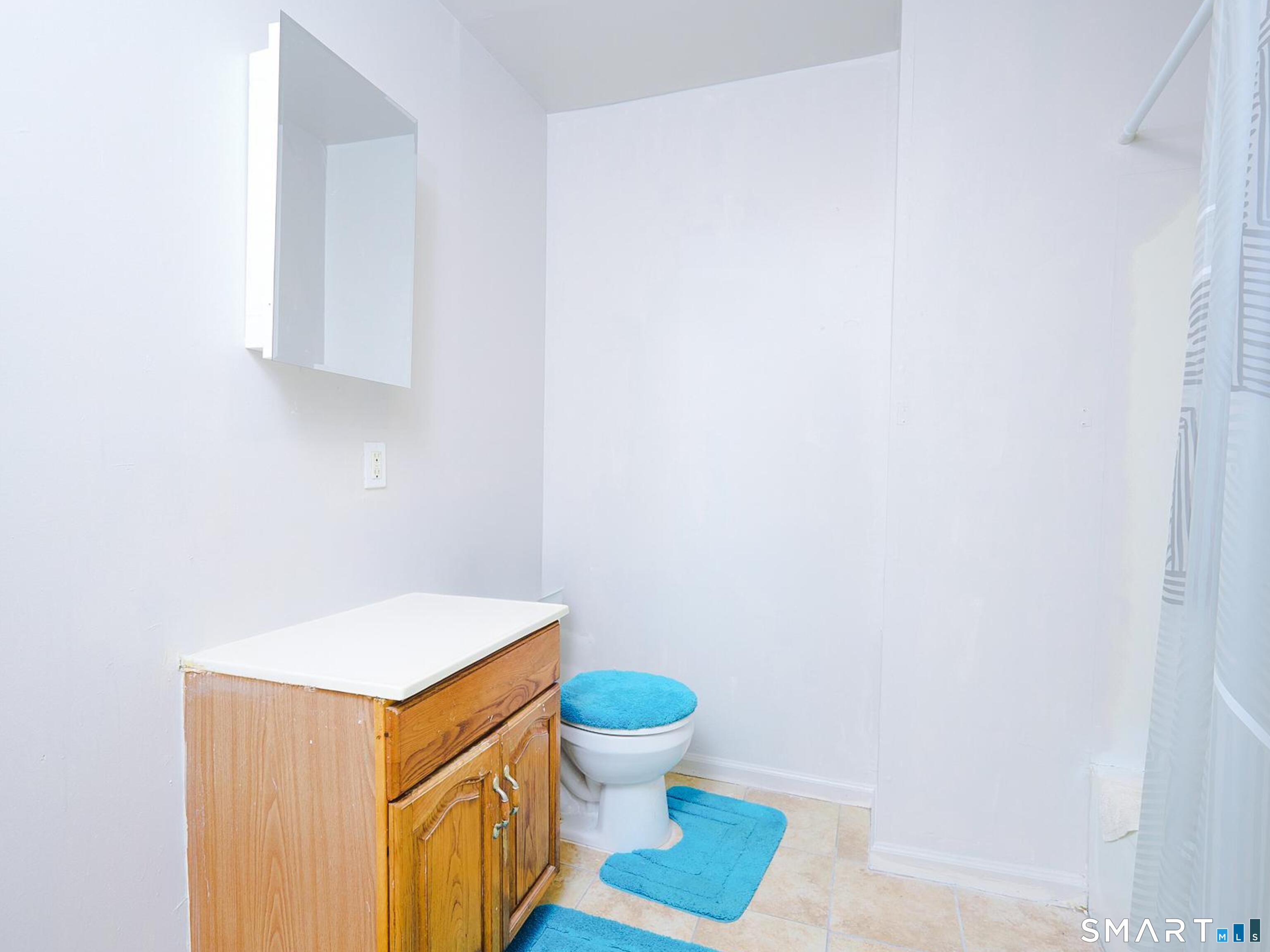 60 Olive Street photo 27