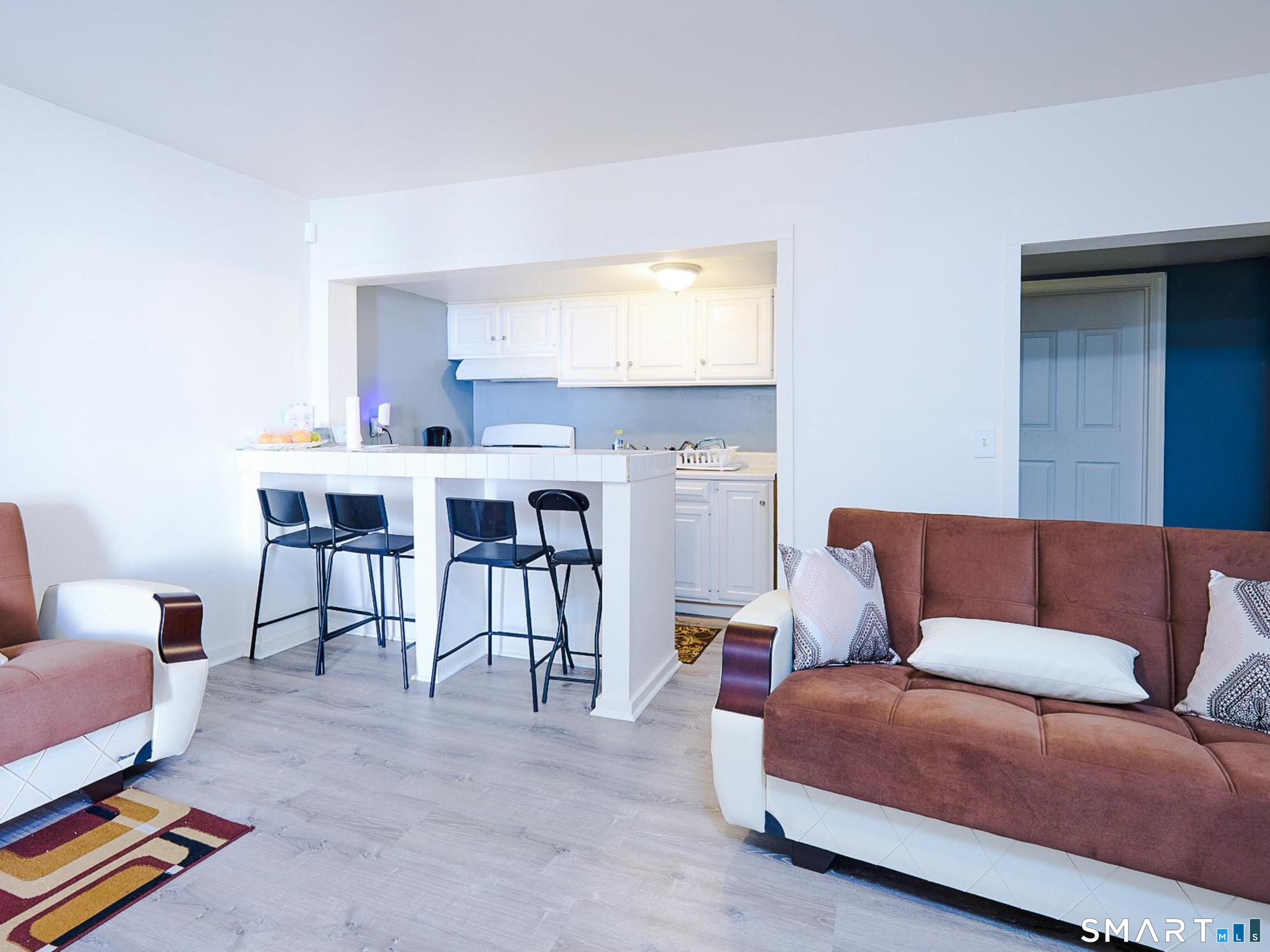 60 Olive Street photo 10