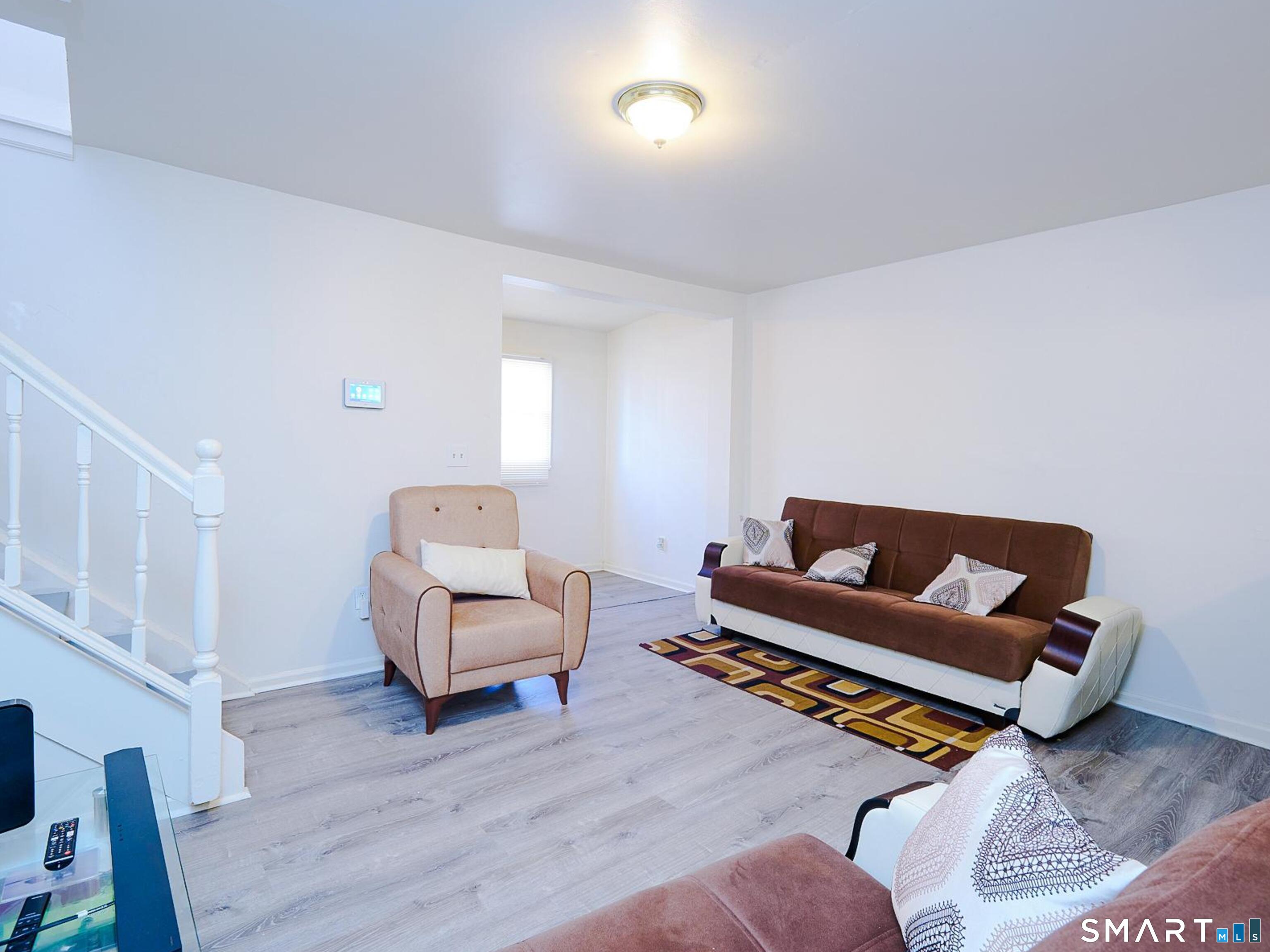 60 Olive Street photo 8