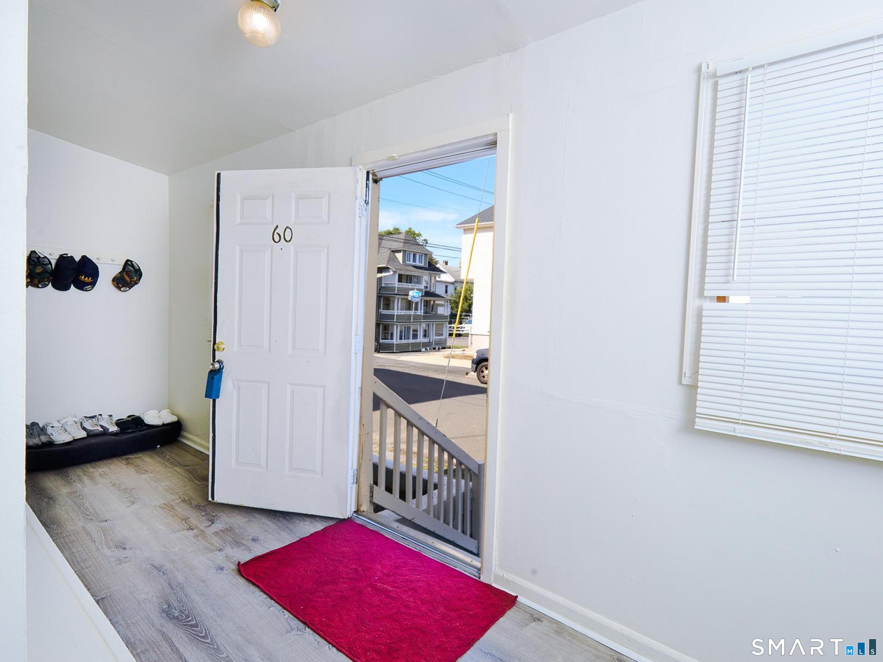 60 Olive Street photo 6