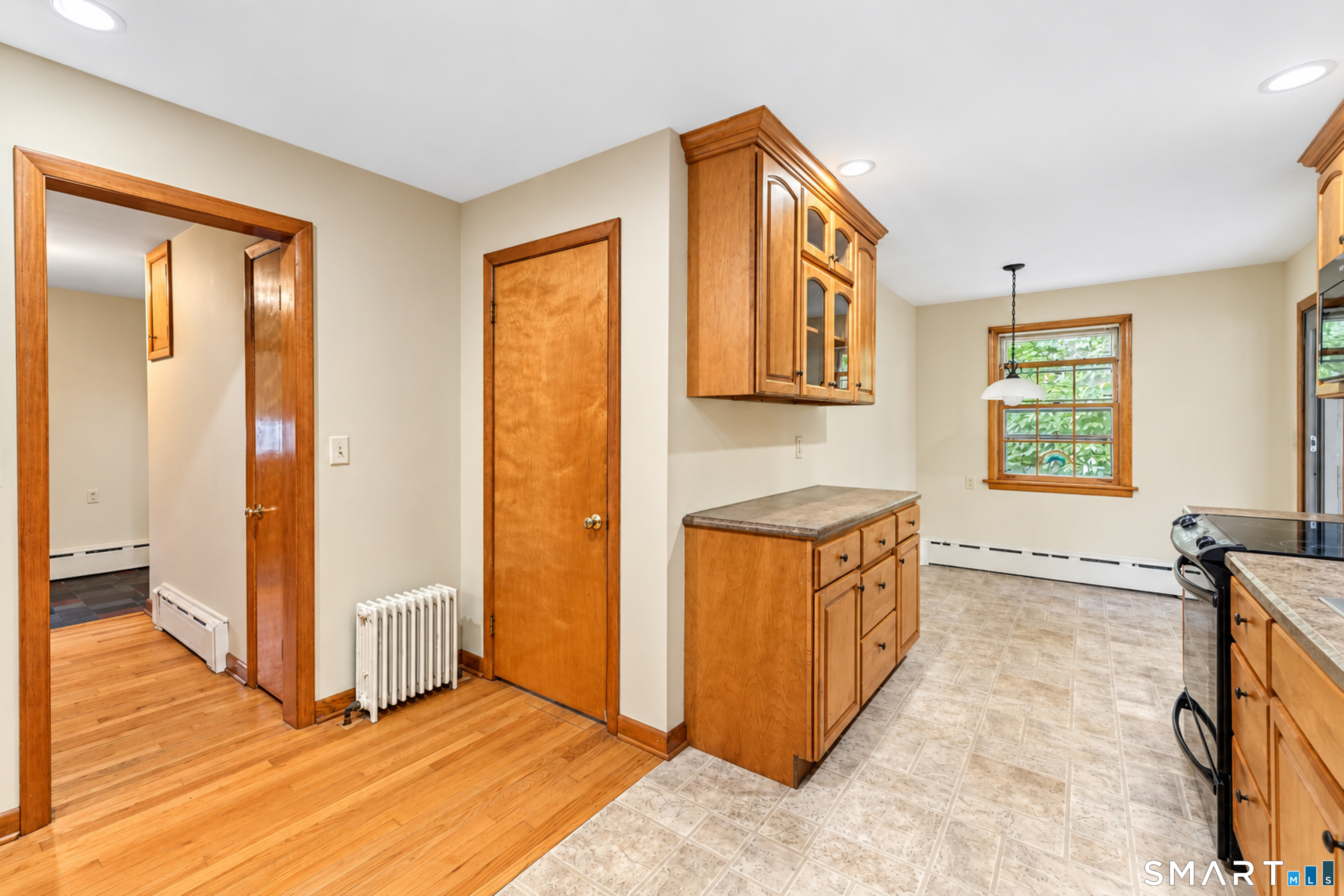 95 Lower Boulevard, New London, CT 06320