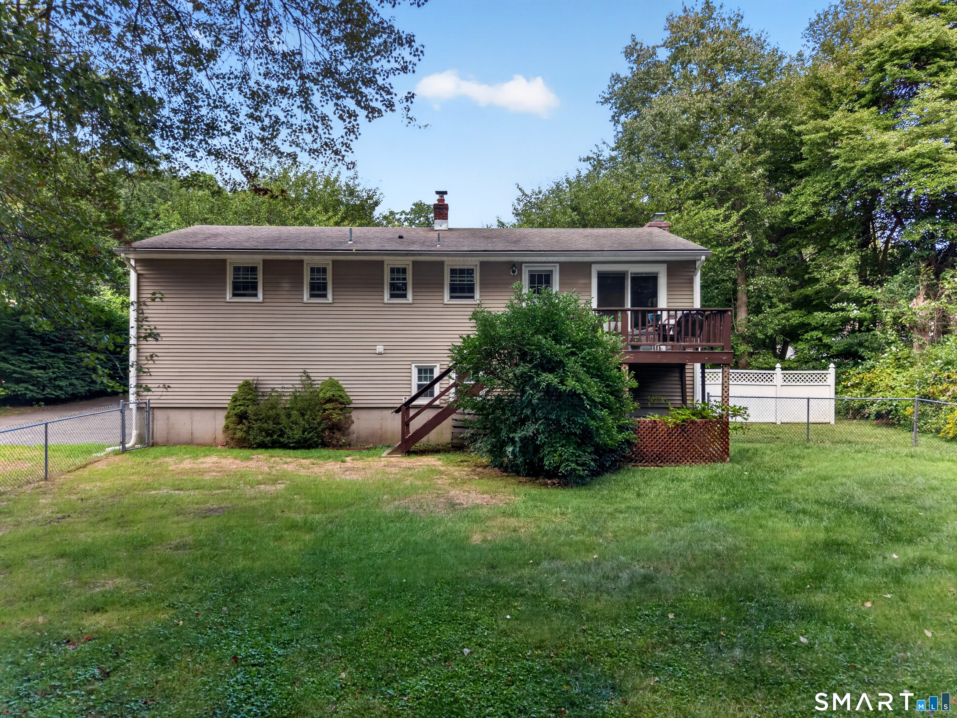 15 Partridge Lane, Clinton, CT 06413