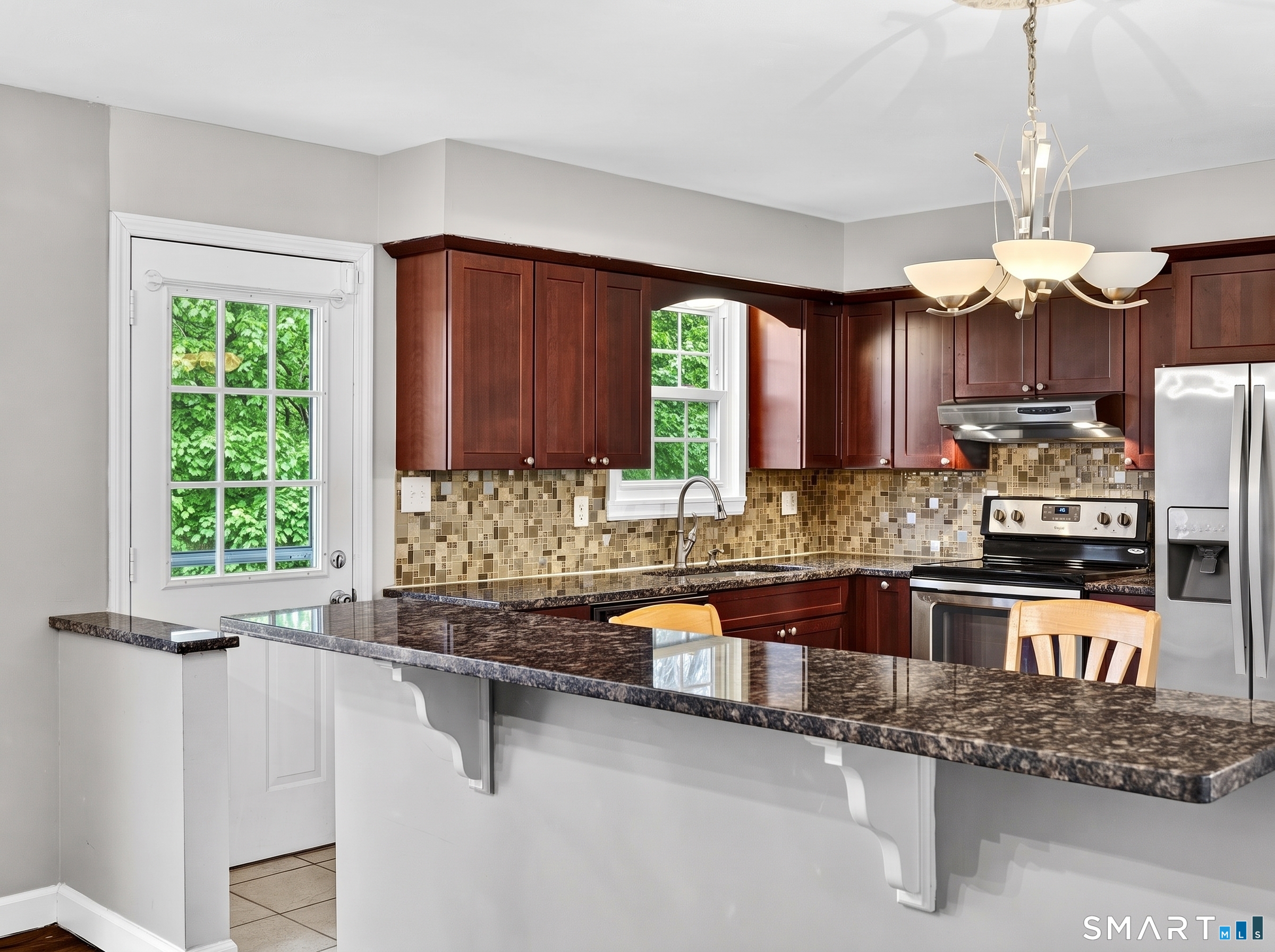 15 Partridge Lane, Clinton, CT 06413